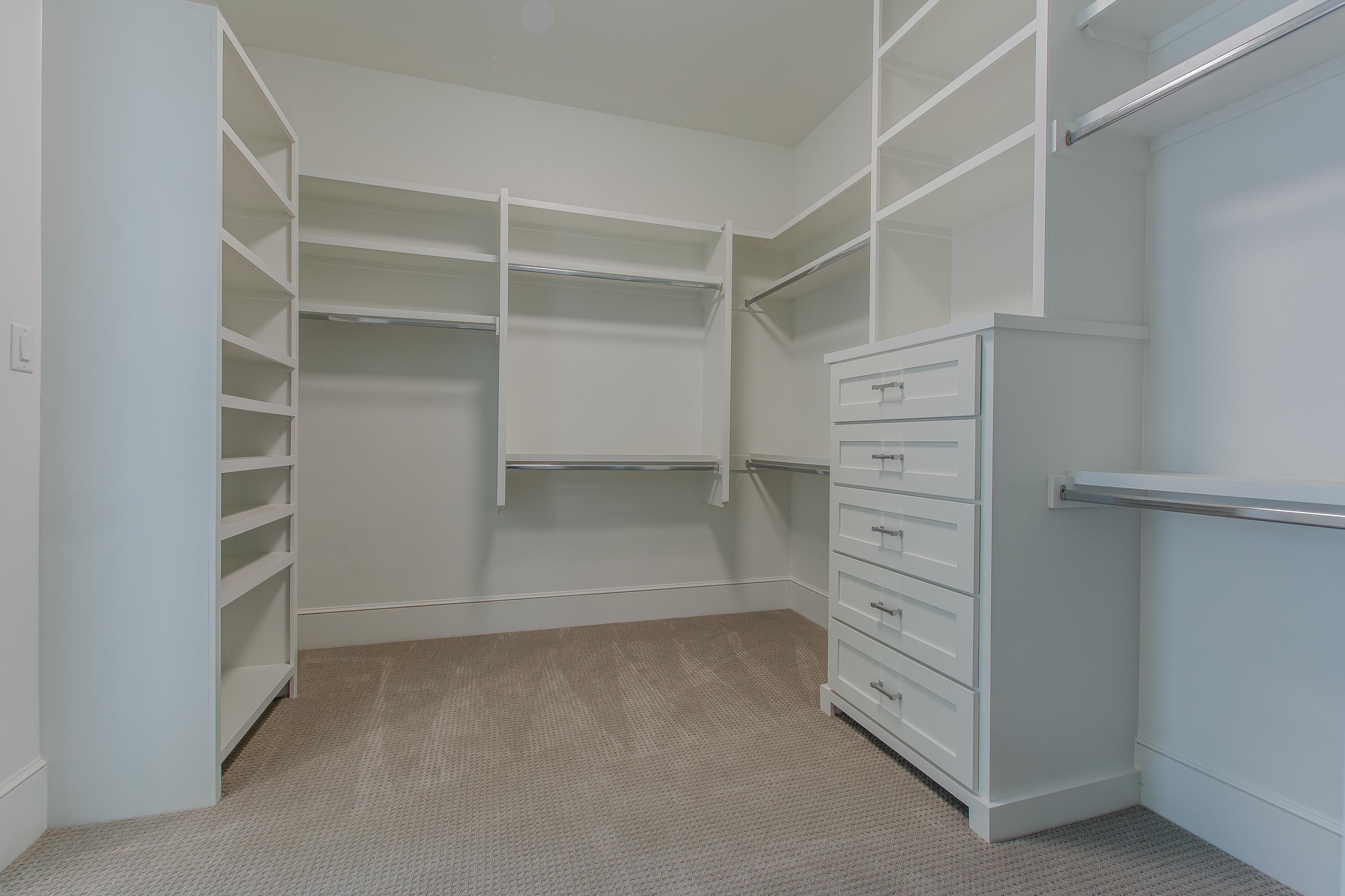 CAMMACK WOODS - Residential