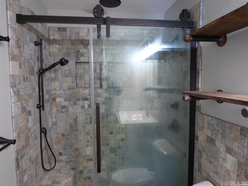 BAYSHORE TOWNHOMES - Residential