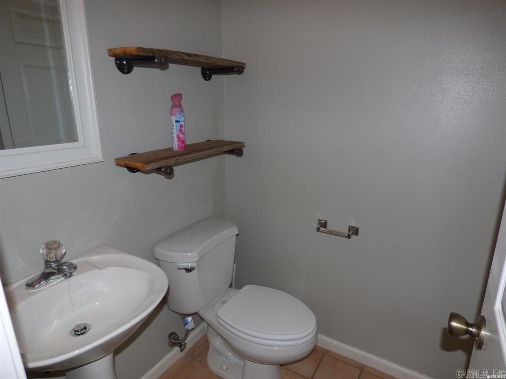 BAYSHORE TOWNHOMES - Residential