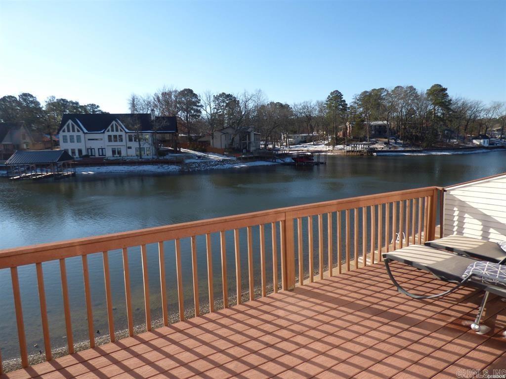 BAYSHORE TOWNHOMES - Residential