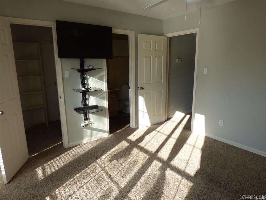 BAYSHORE TOWNHOMES - Residential