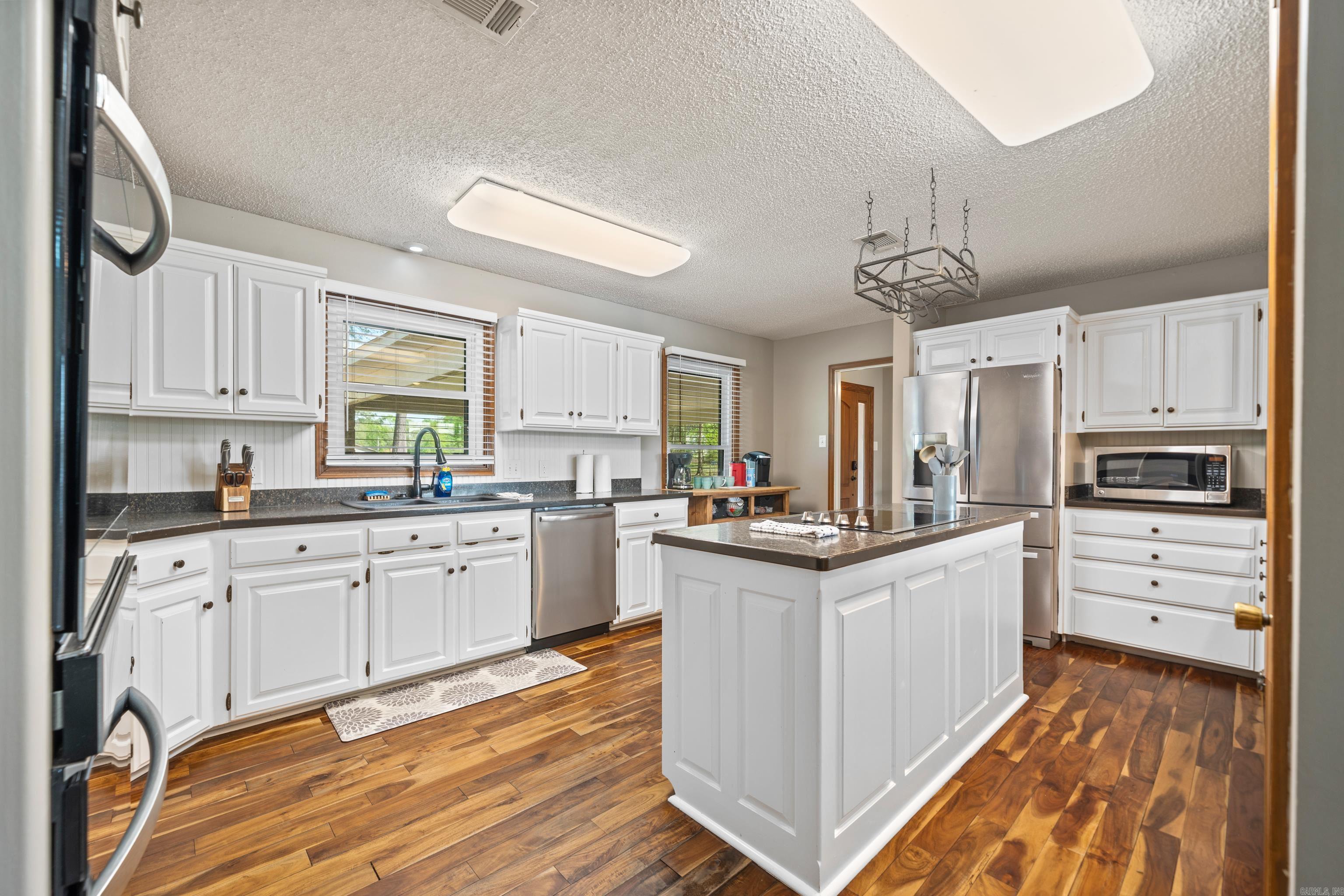 HEATHERWOOD - Residential