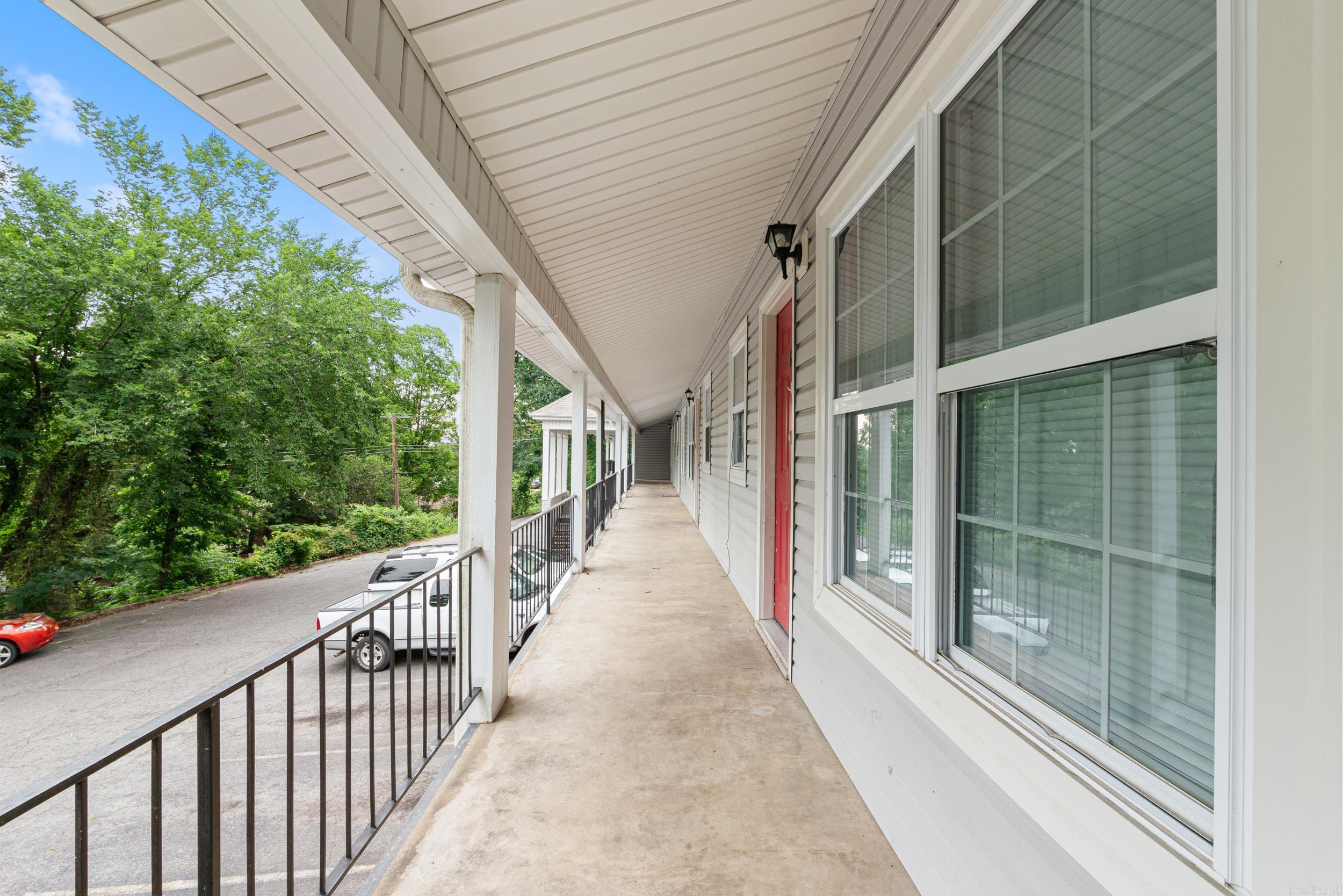 Cedar Hill Terrace - Residential Income