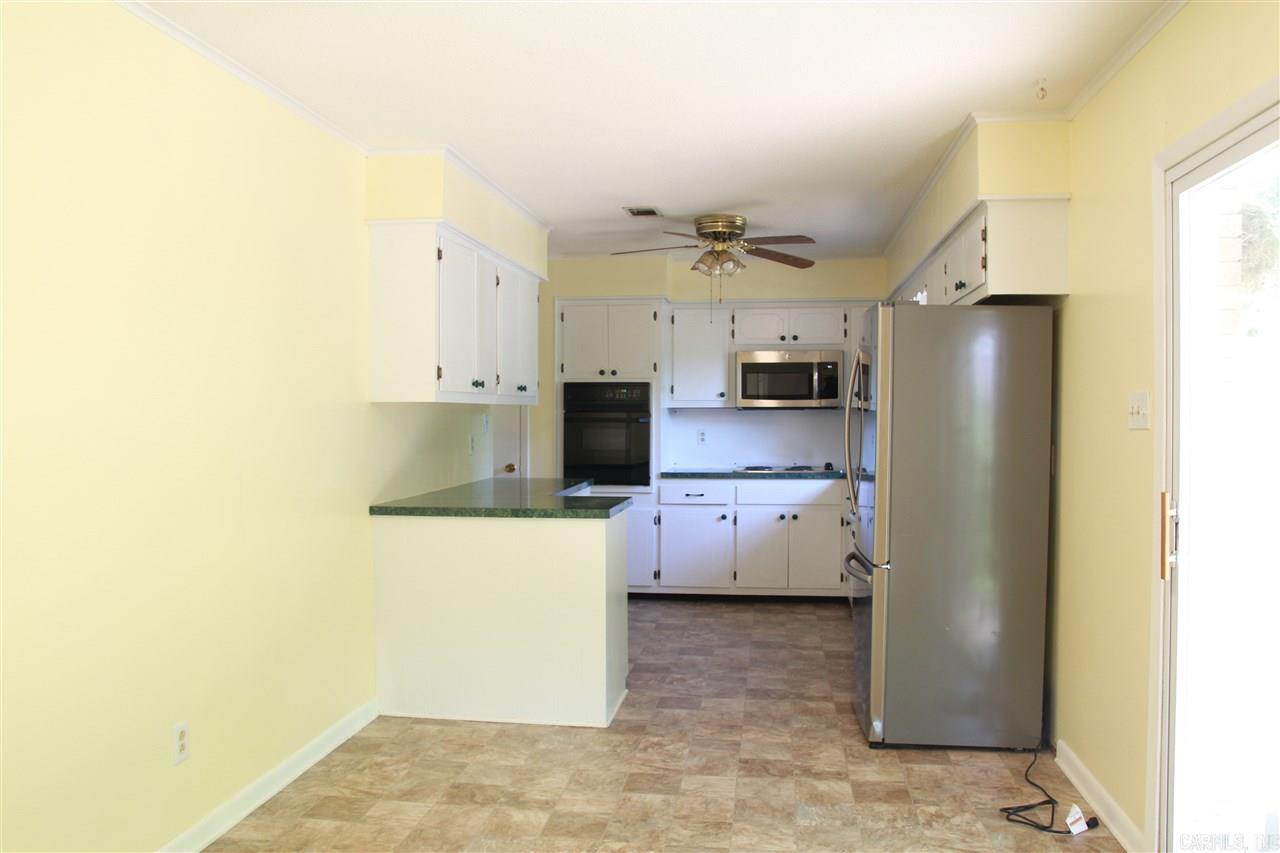 Lessel Estates - Residential Lease