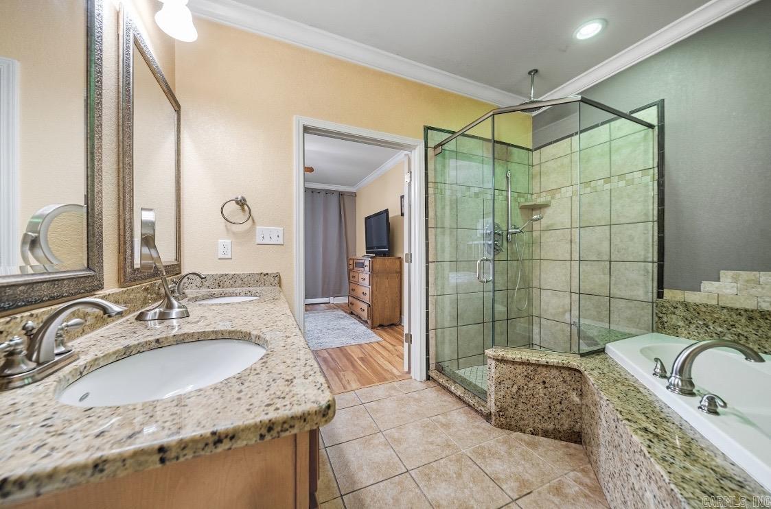 BAYSHORE COVE HPR PHASE IA - Residential