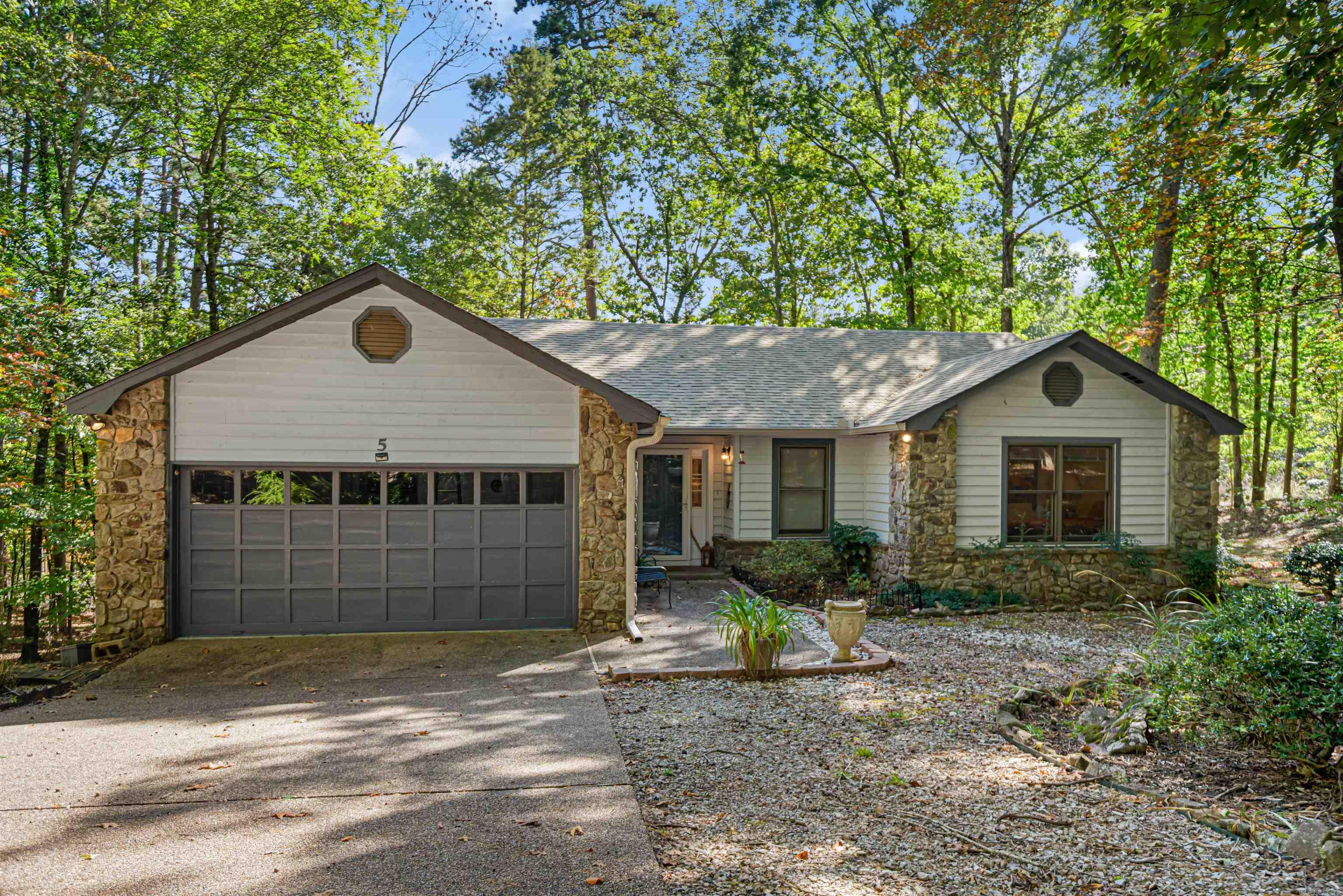 ZAMORA - Residential