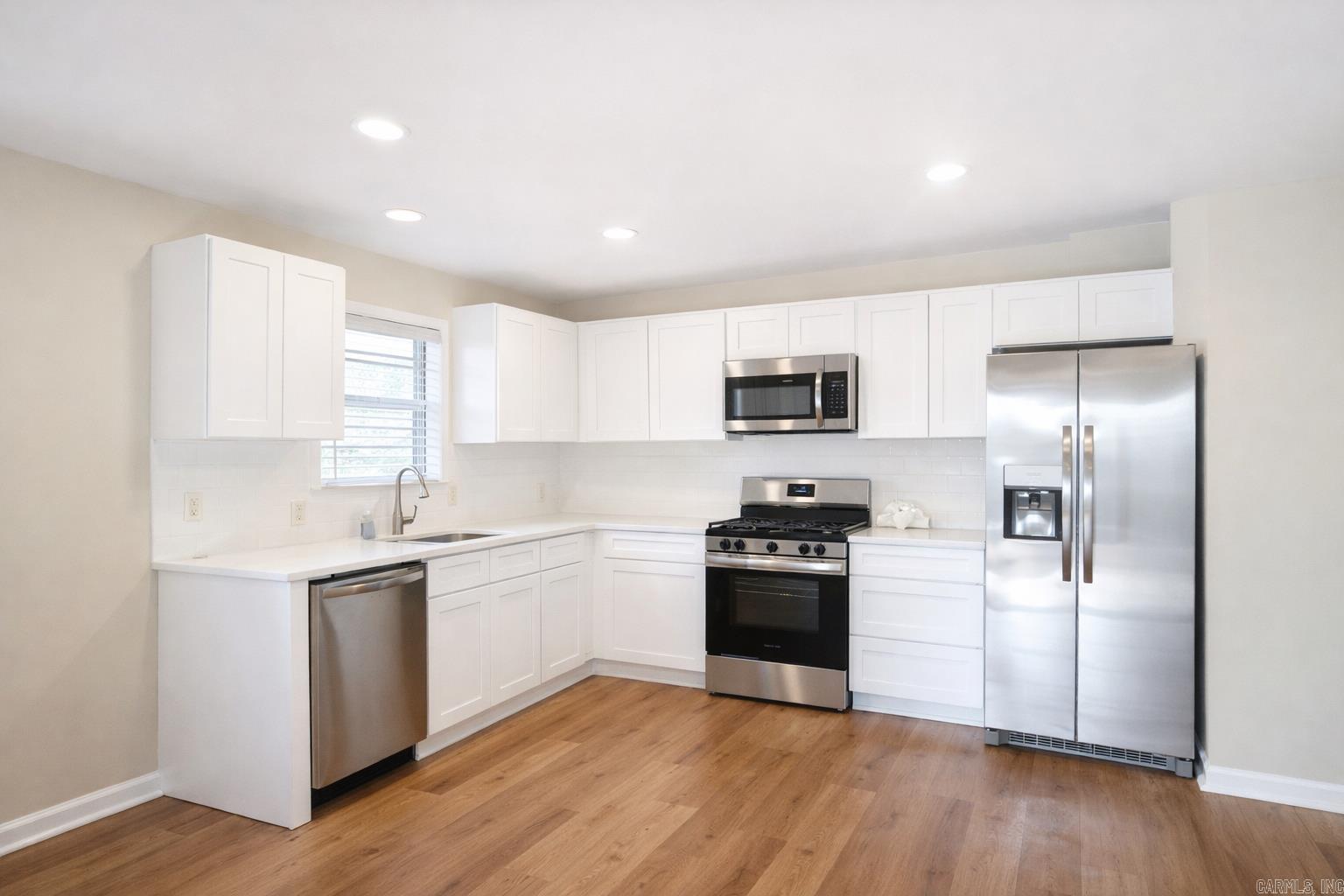 BAMBOO VILLAGE - Residential