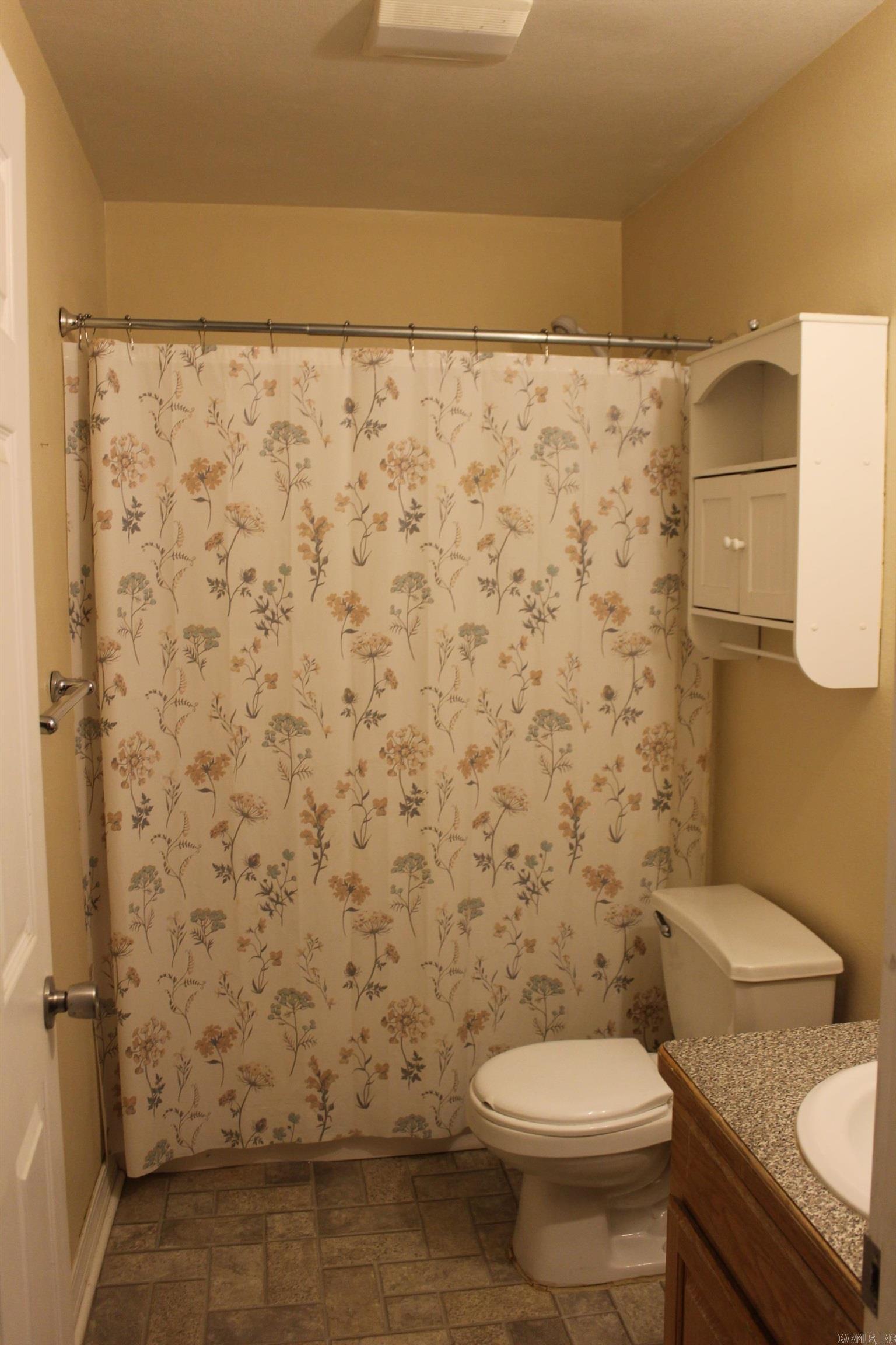 BATES SUB OF HYDE PARK - Residential