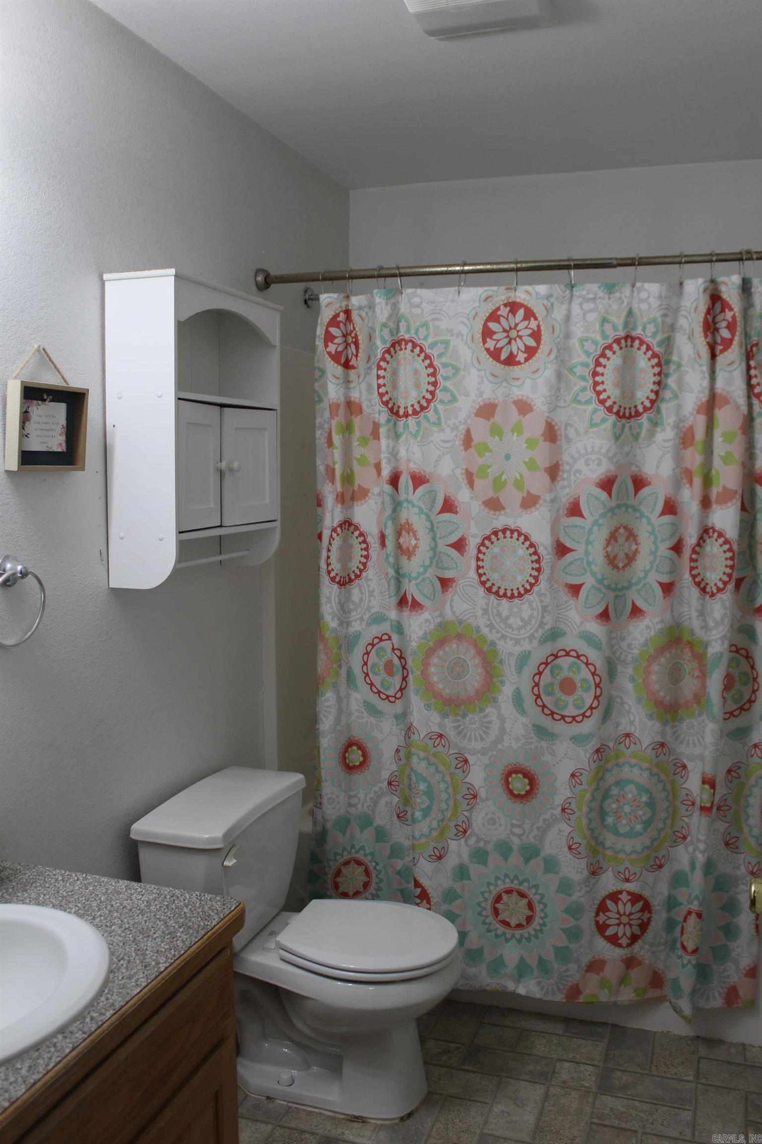 BATES SUB OF HYDE PARK - Residential