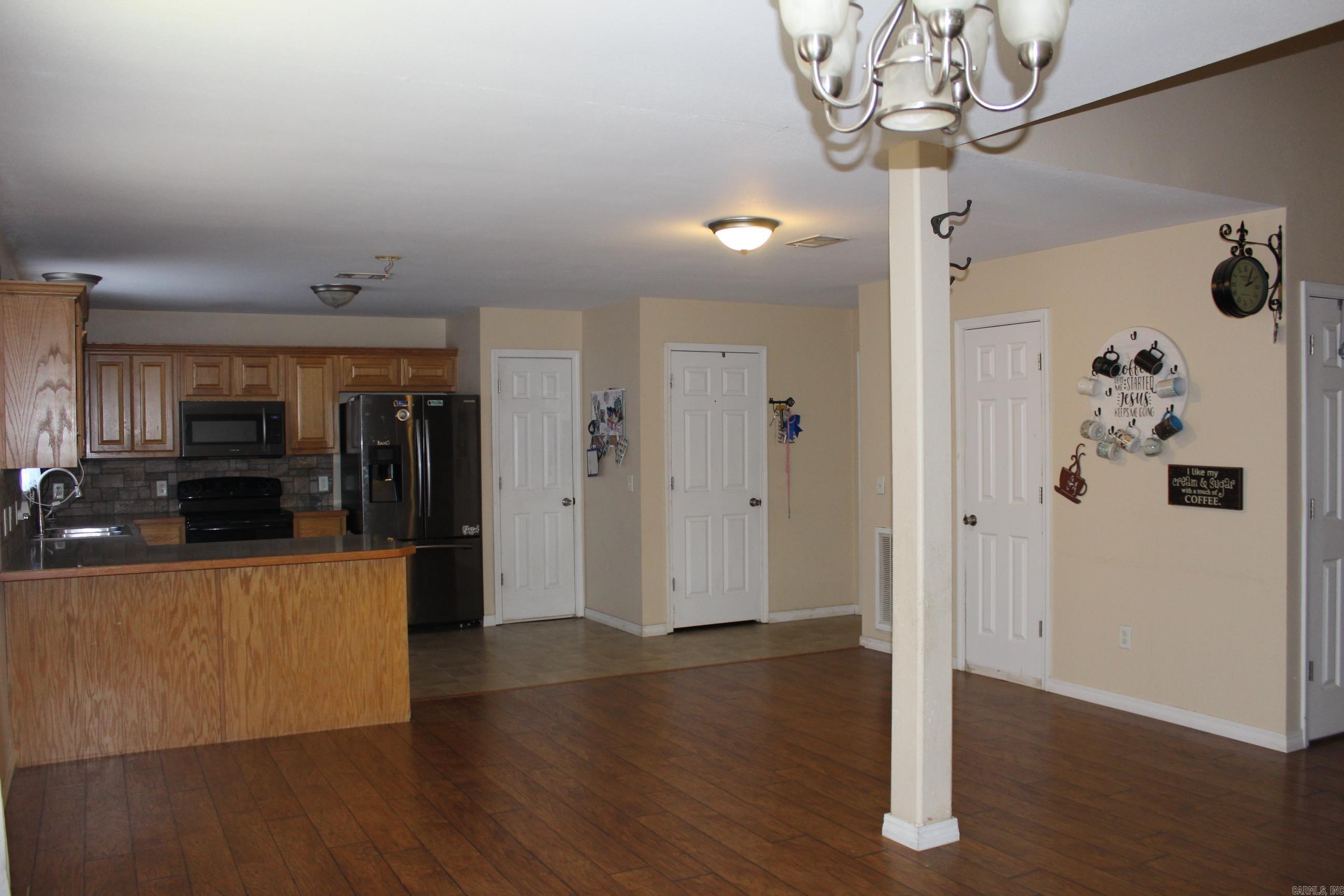 BATES SUB OF HYDE PARK - Residential