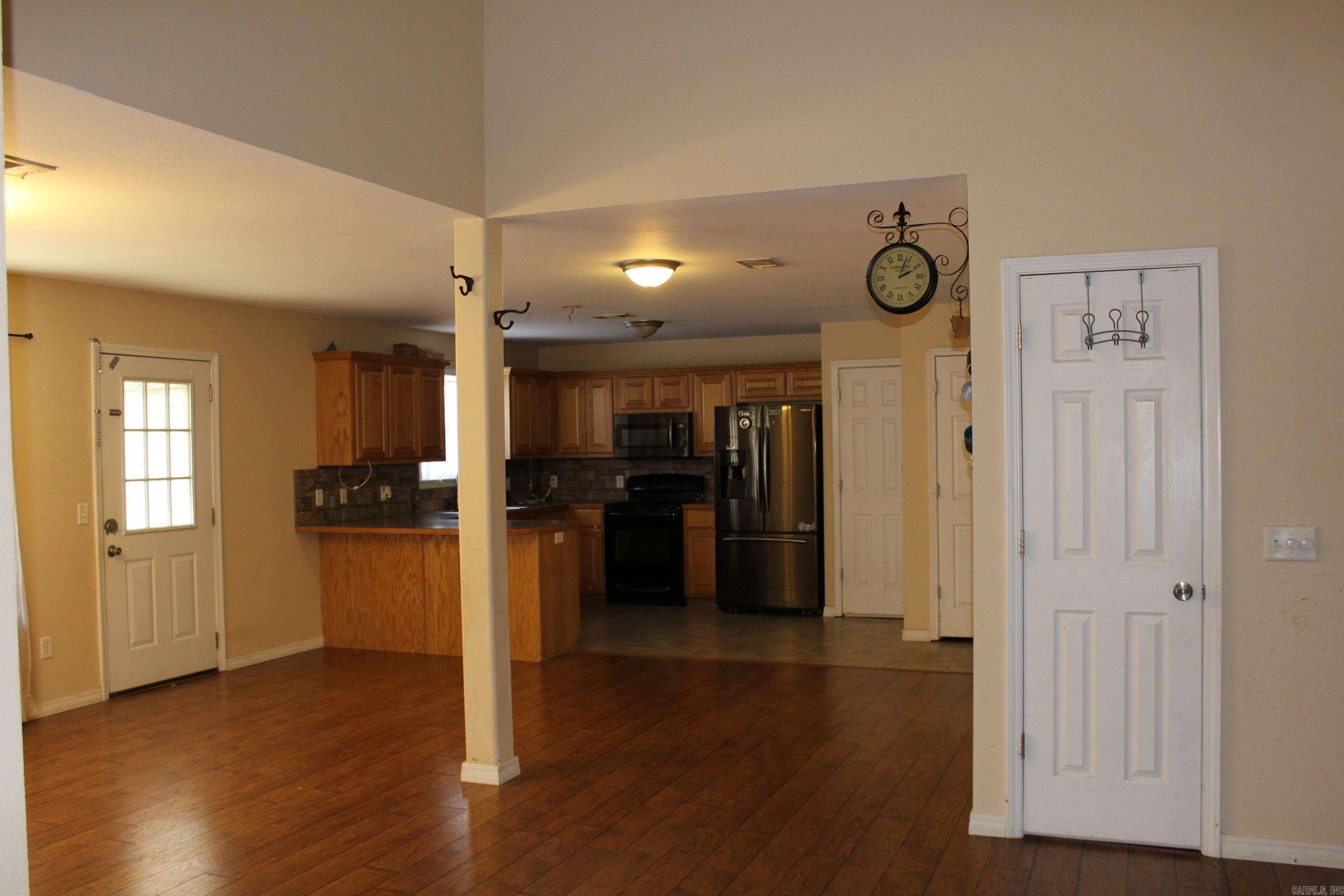 BATES SUB OF HYDE PARK - Residential