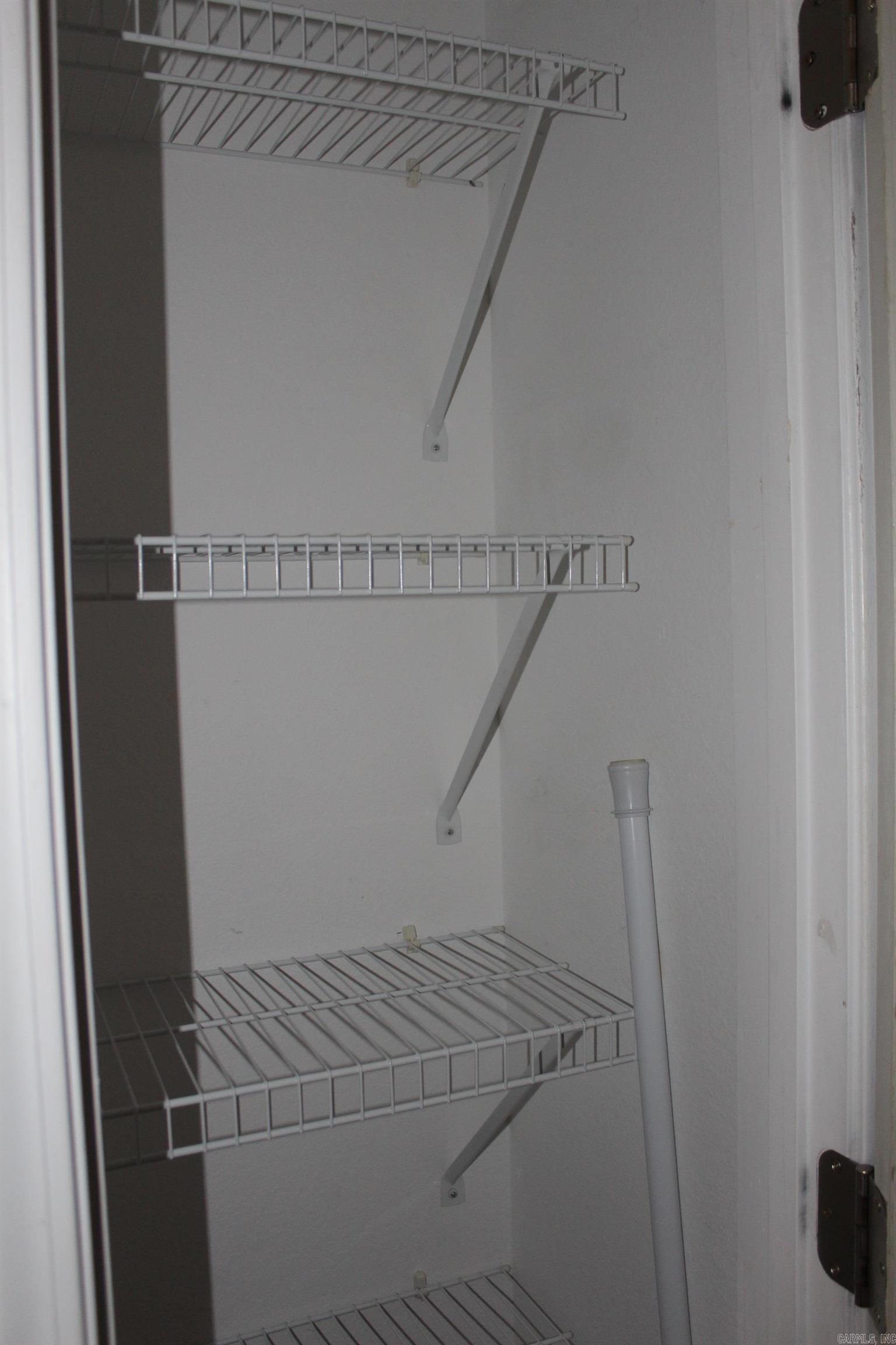 BATES SUB OF HYDE PARK - Residential