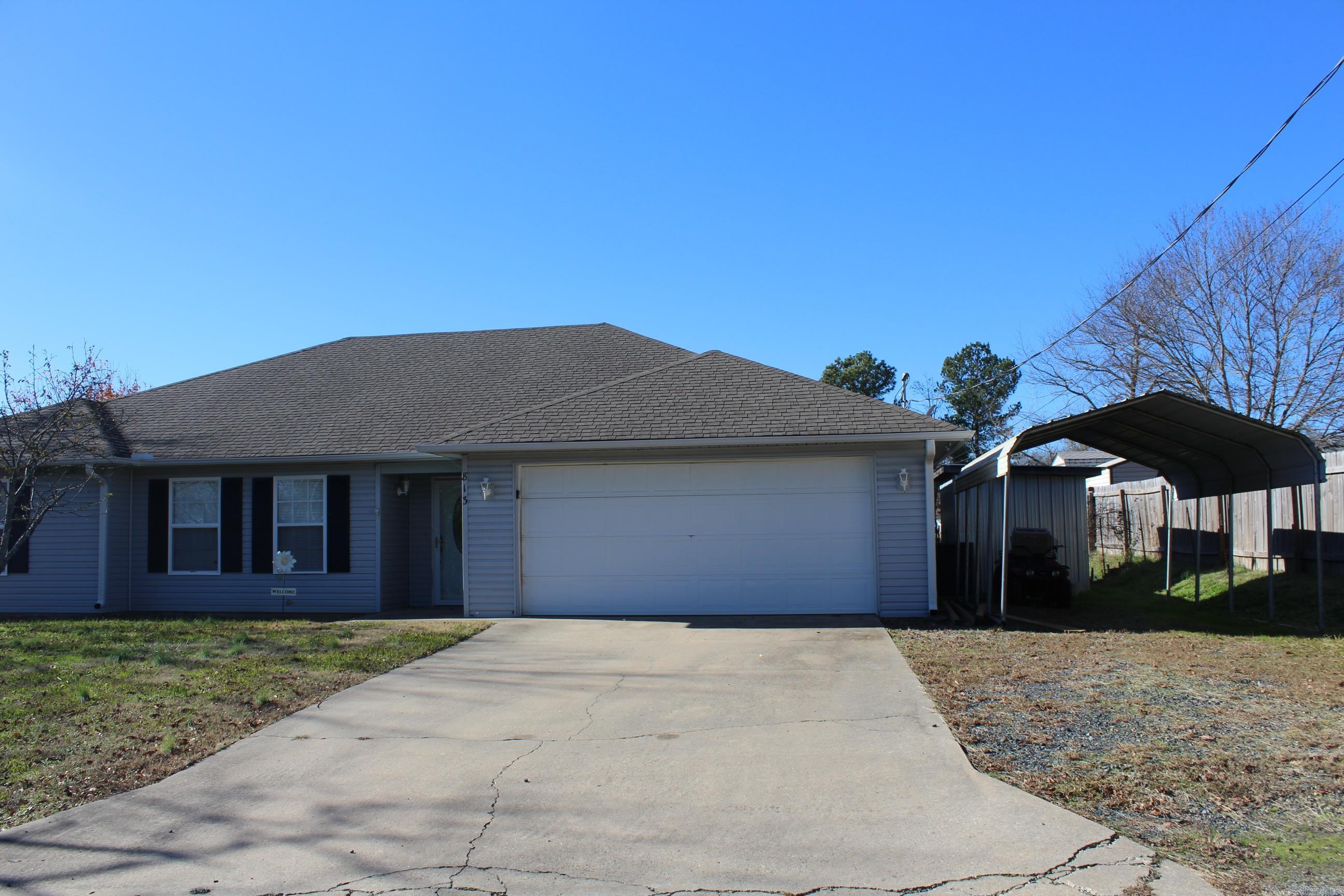 BATES SUB OF HYDE PARK - Residential