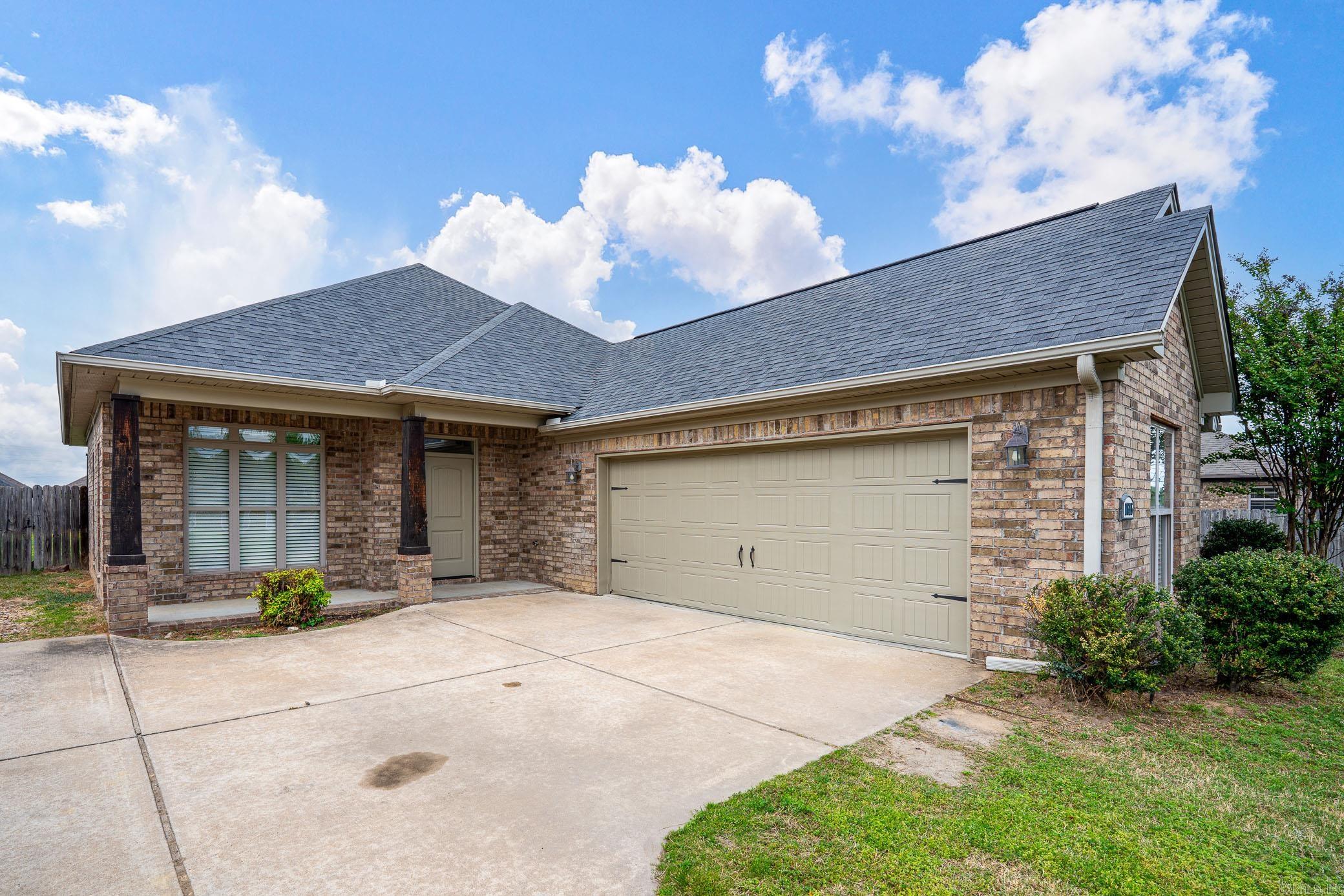 SPRING VALLEY - Residential