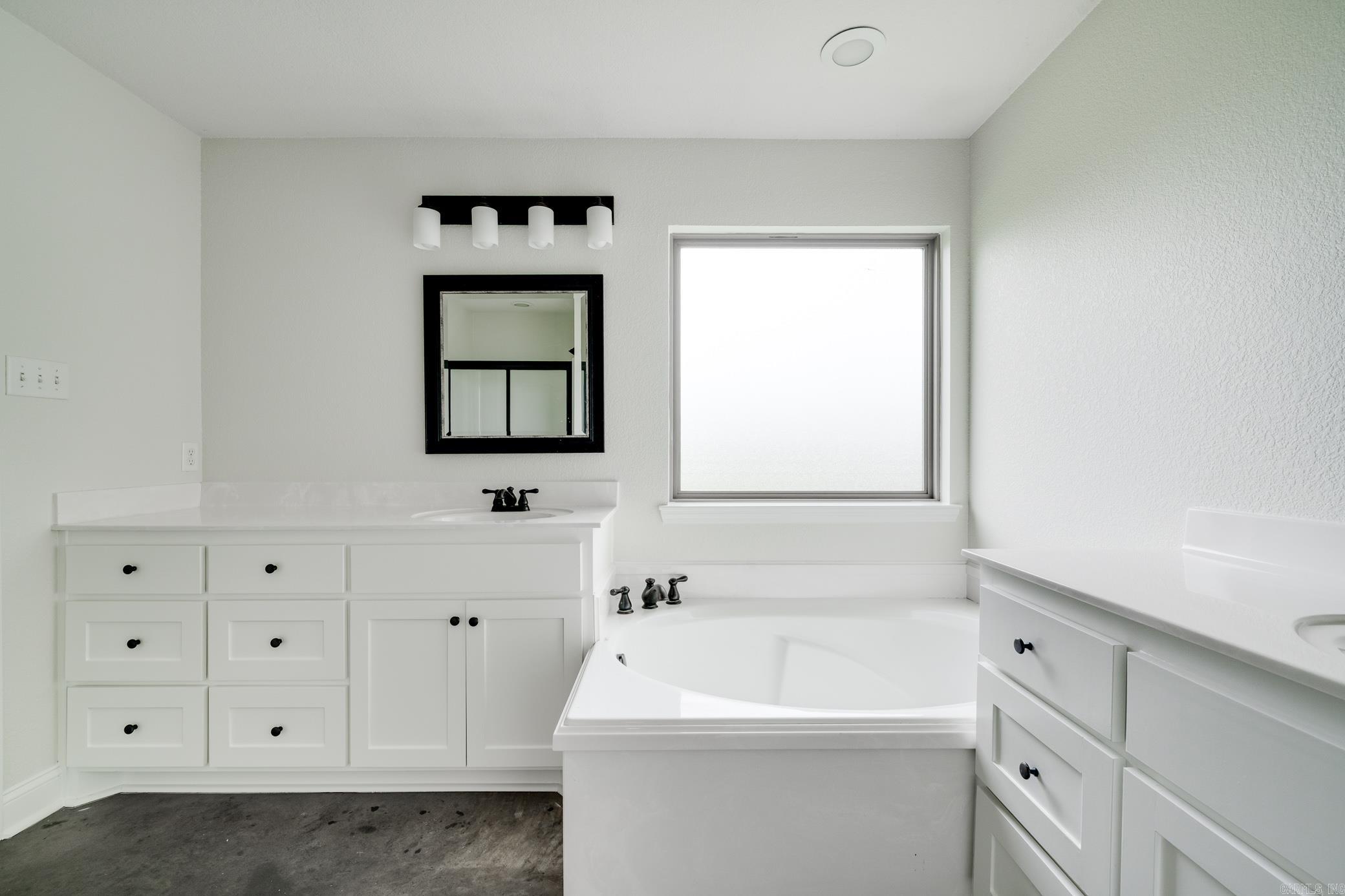 SPRING VALLEY - Residential