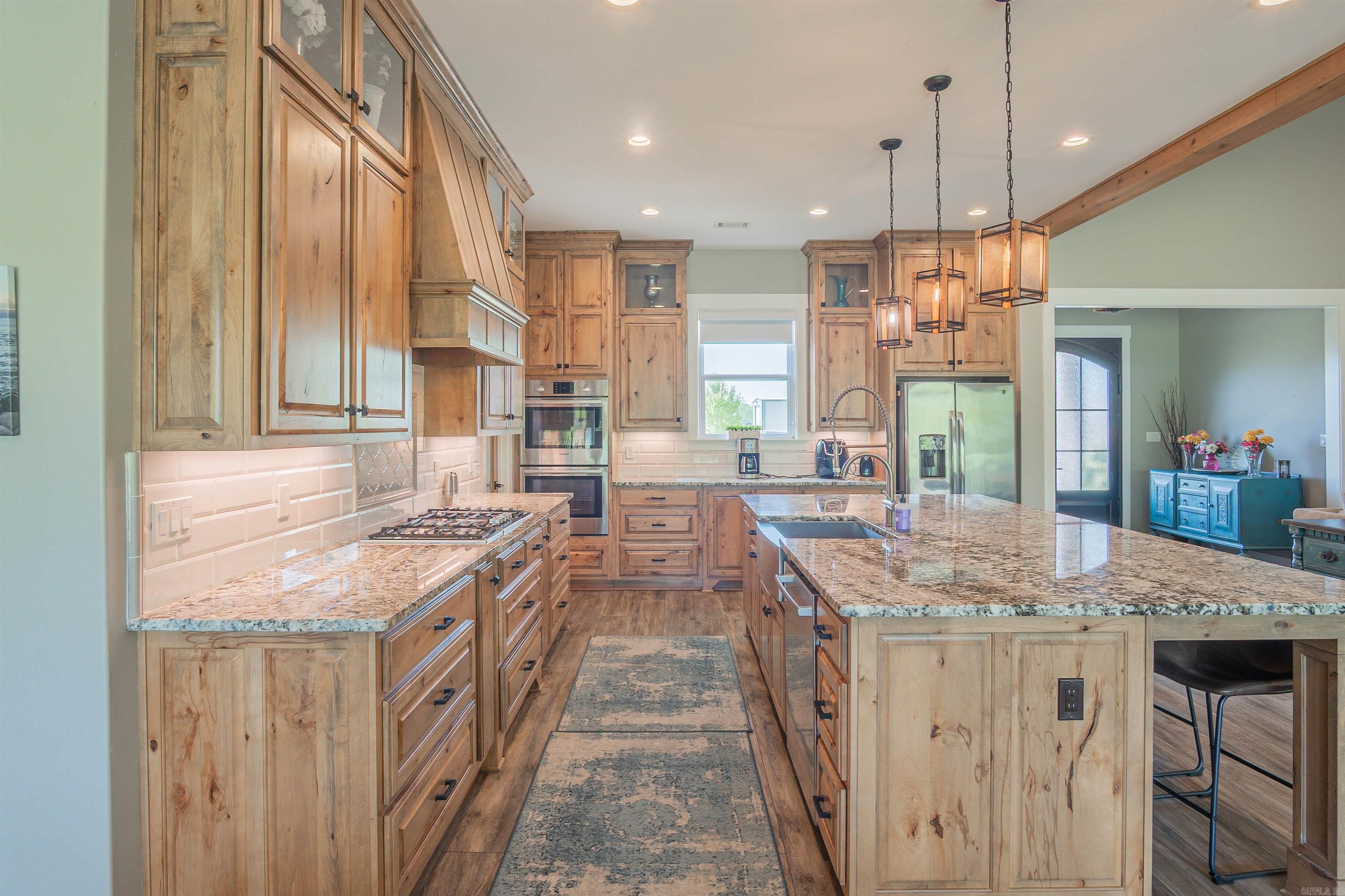 RED OAK - Residential