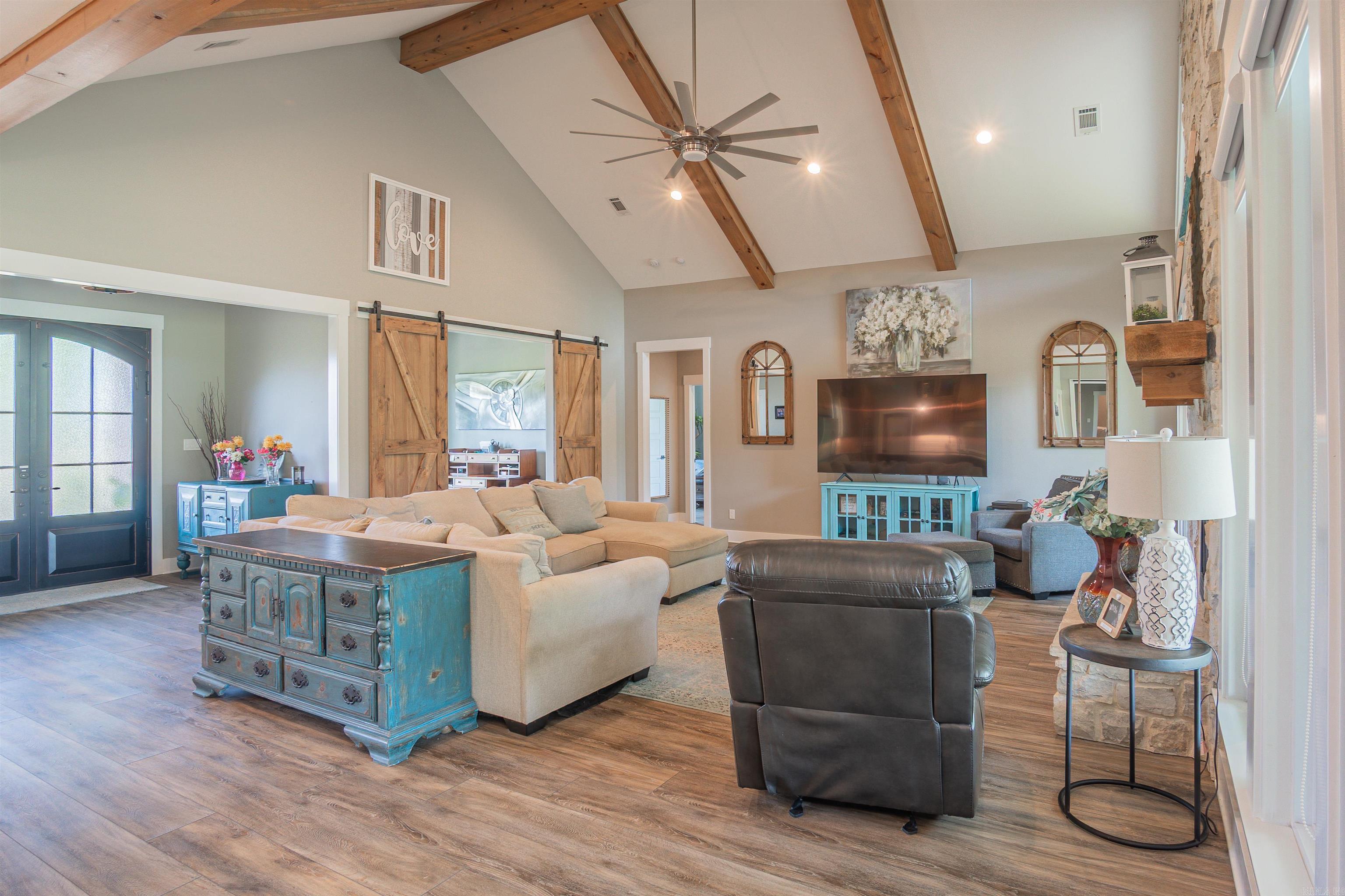 RED OAK - Residential