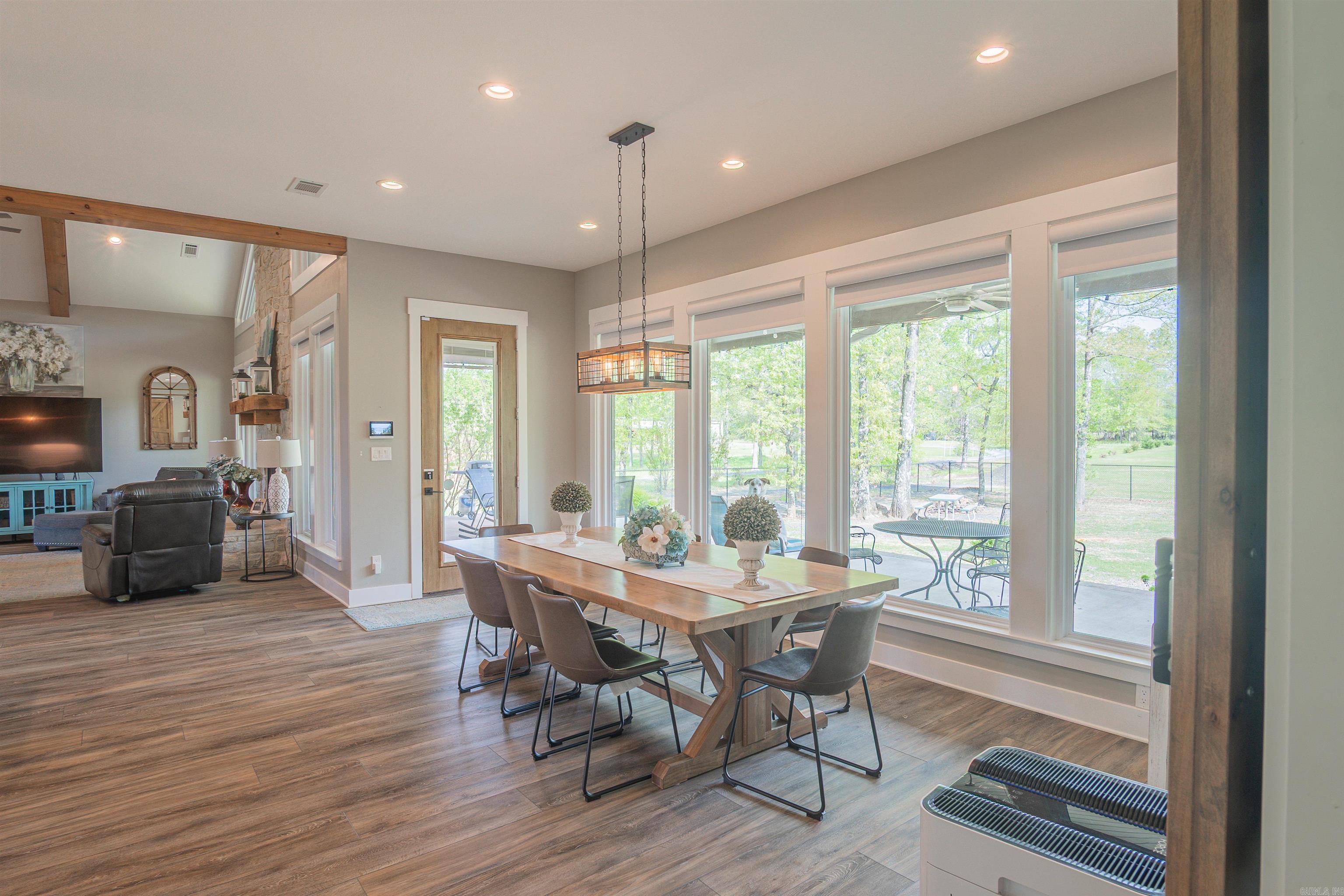 RED OAK - Residential