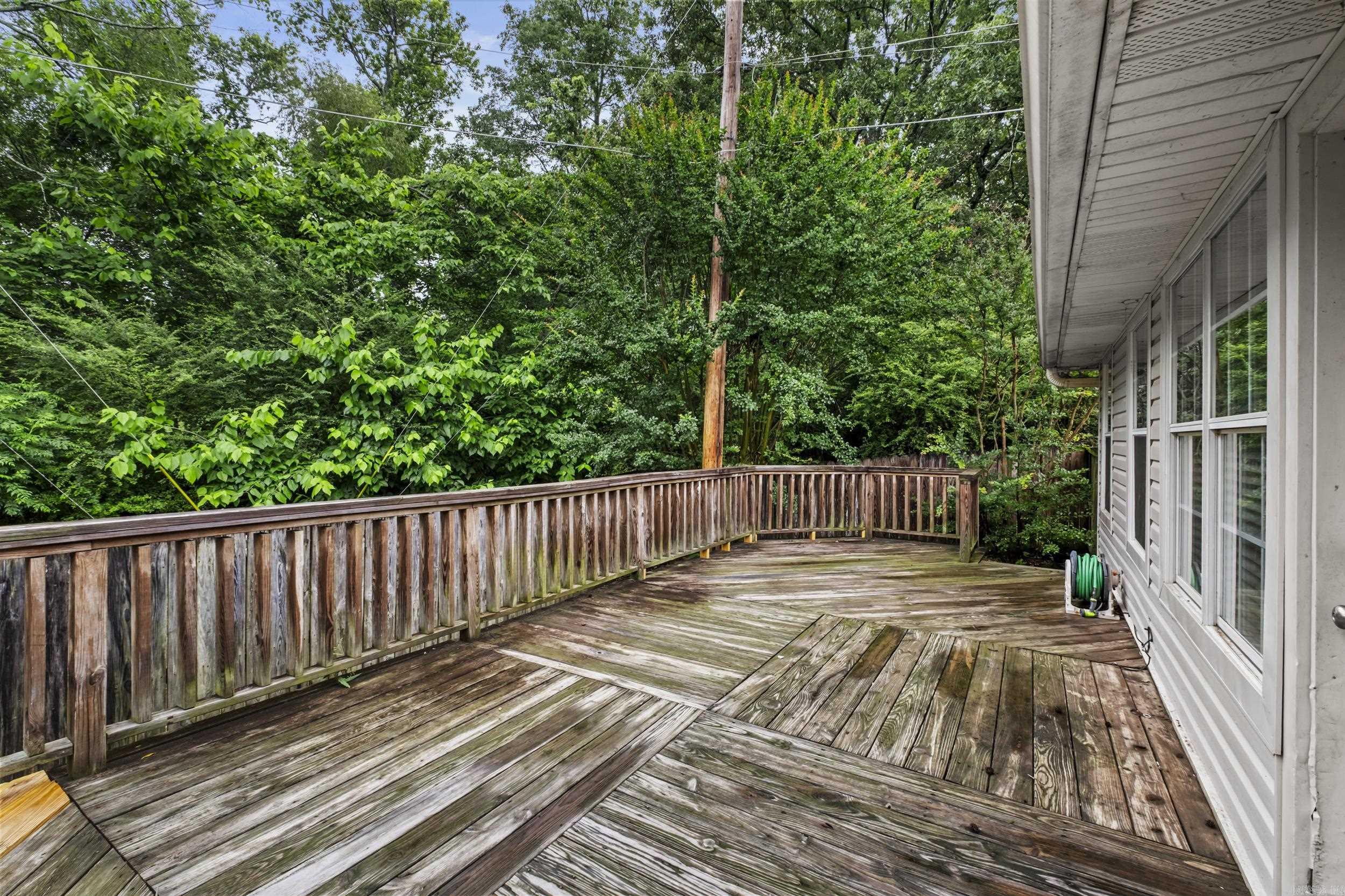 HUNTERS RIDGE ADDN - Residential