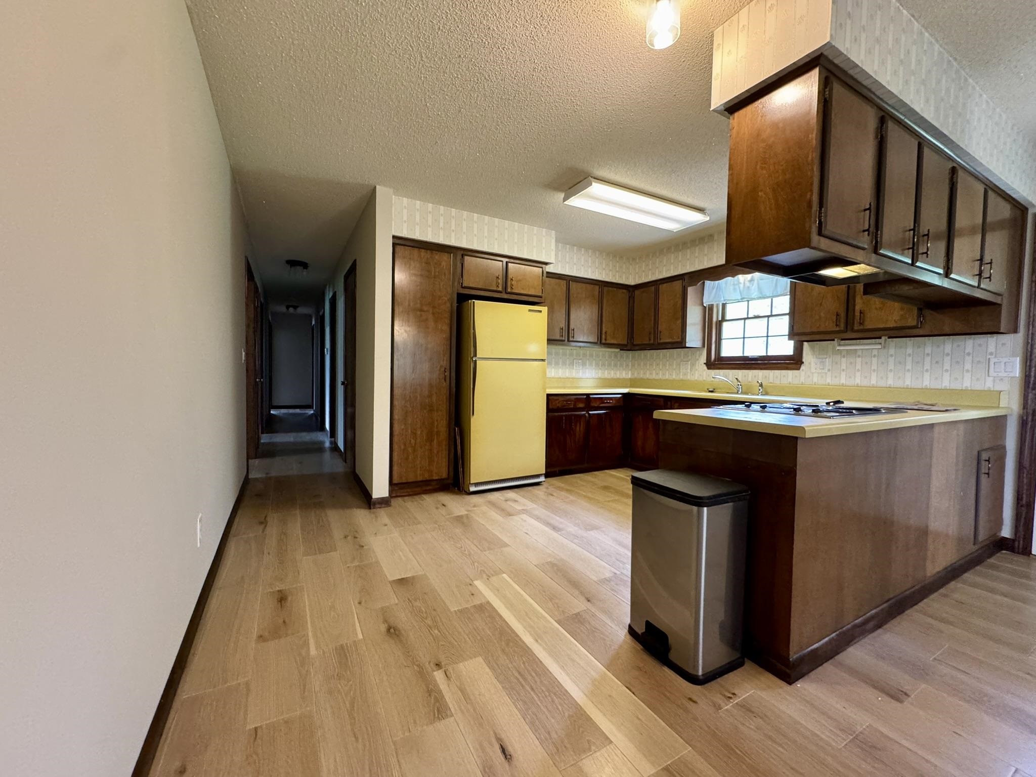 WISEMAN-S,N,E,& ORIGINAL - Residential