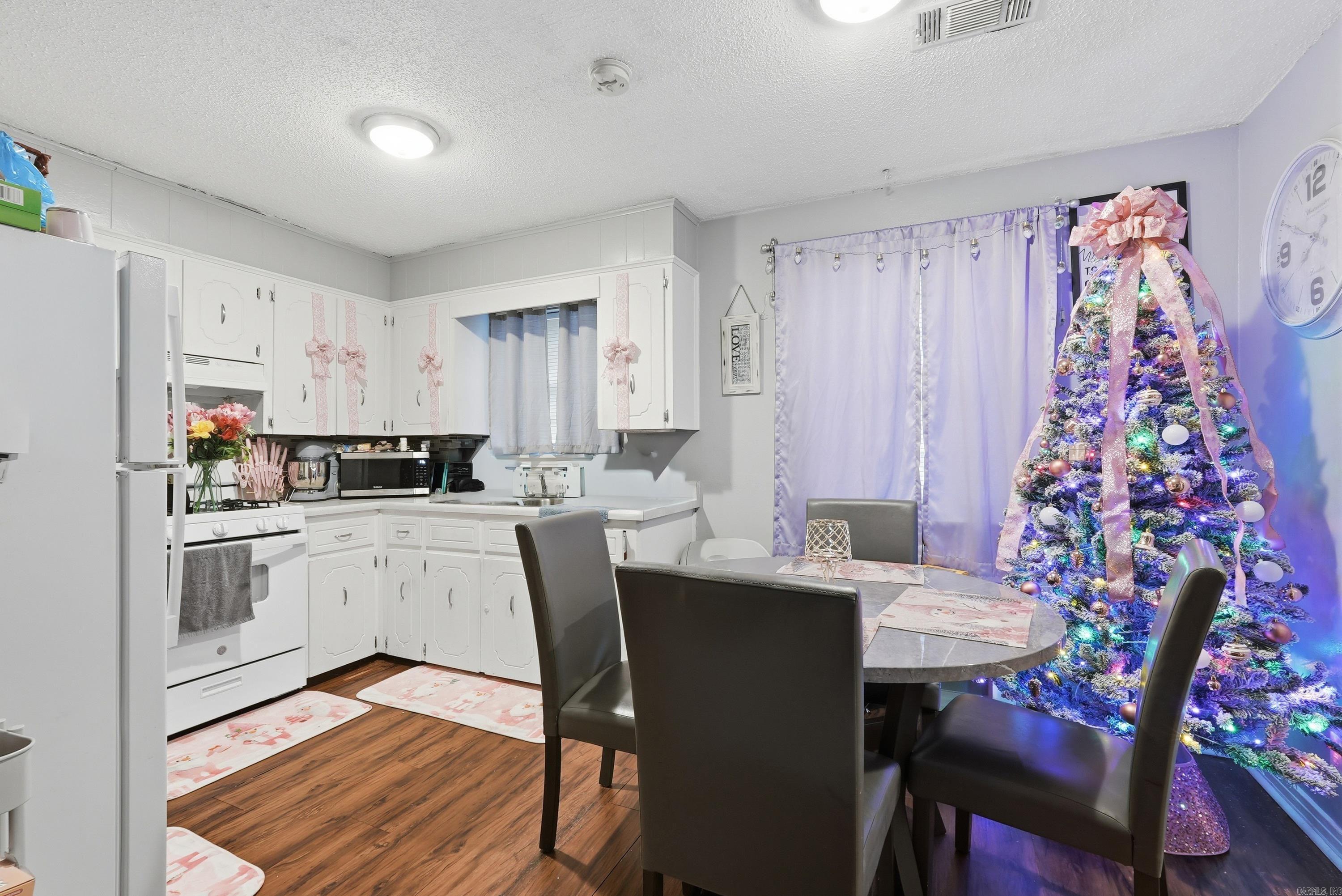 HERITAGE PARK - Residential