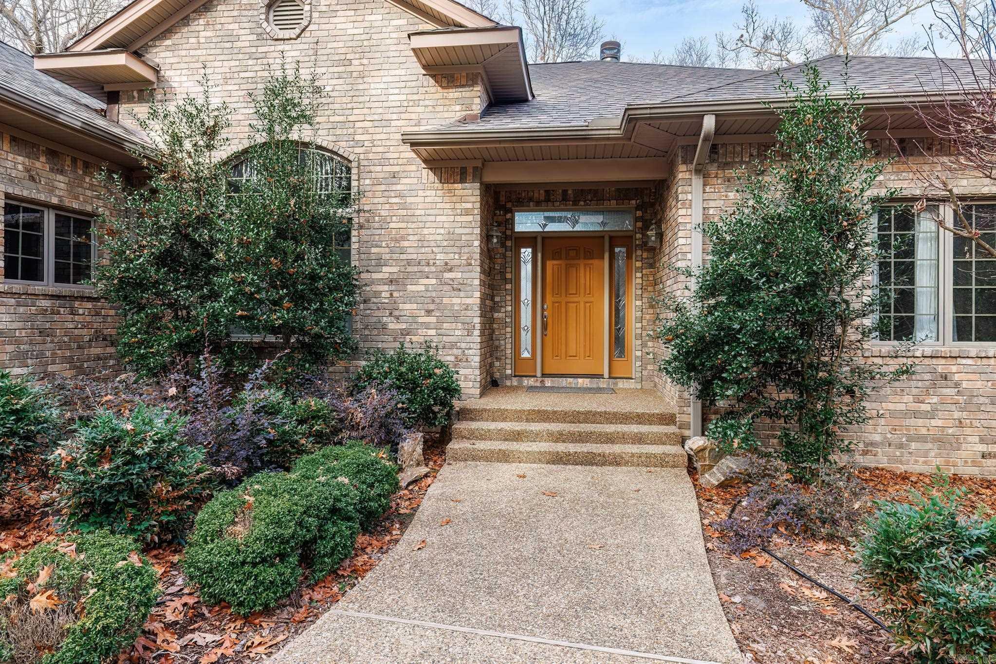 ALTA VISTA - Residential