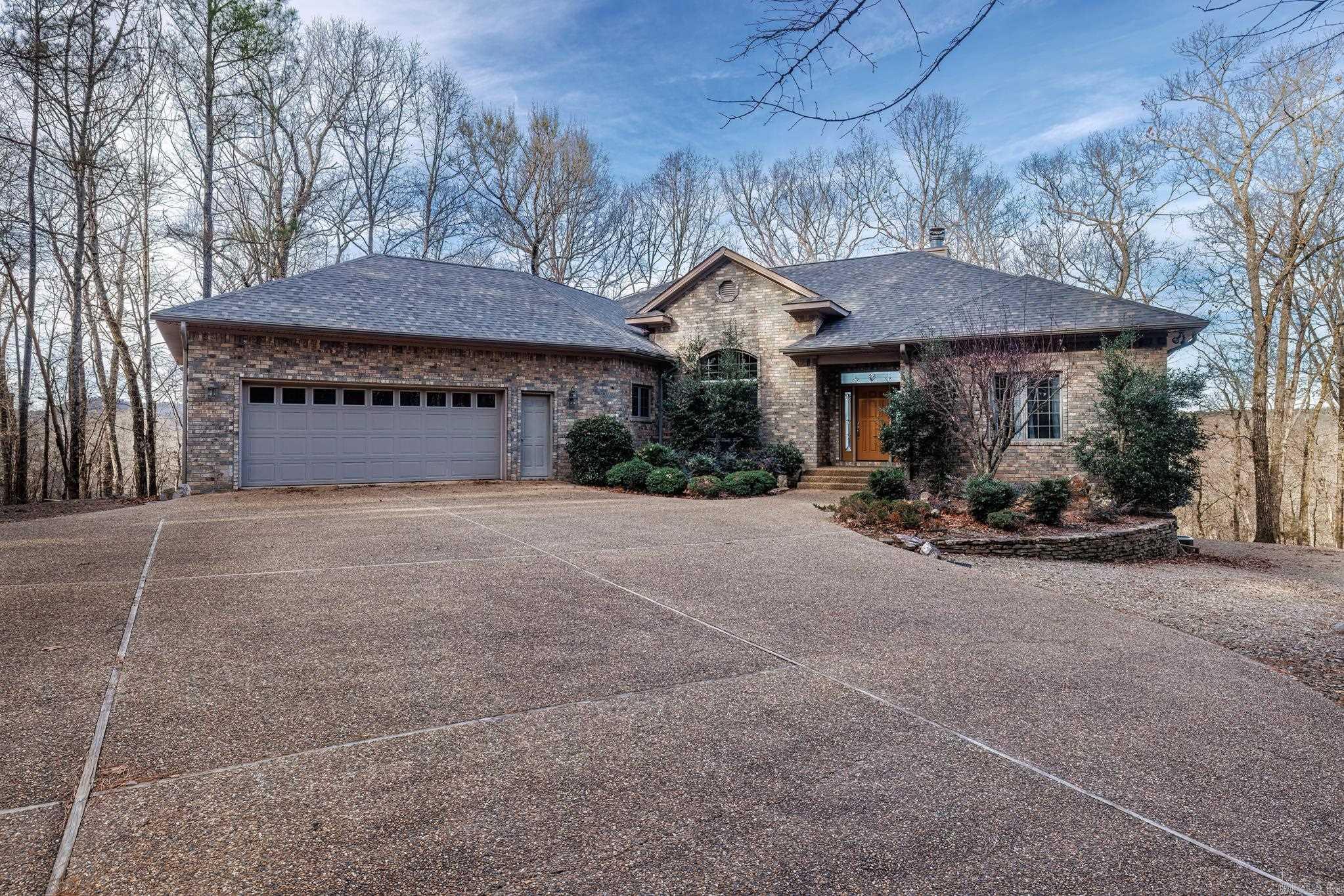 ALTA VISTA - Residential