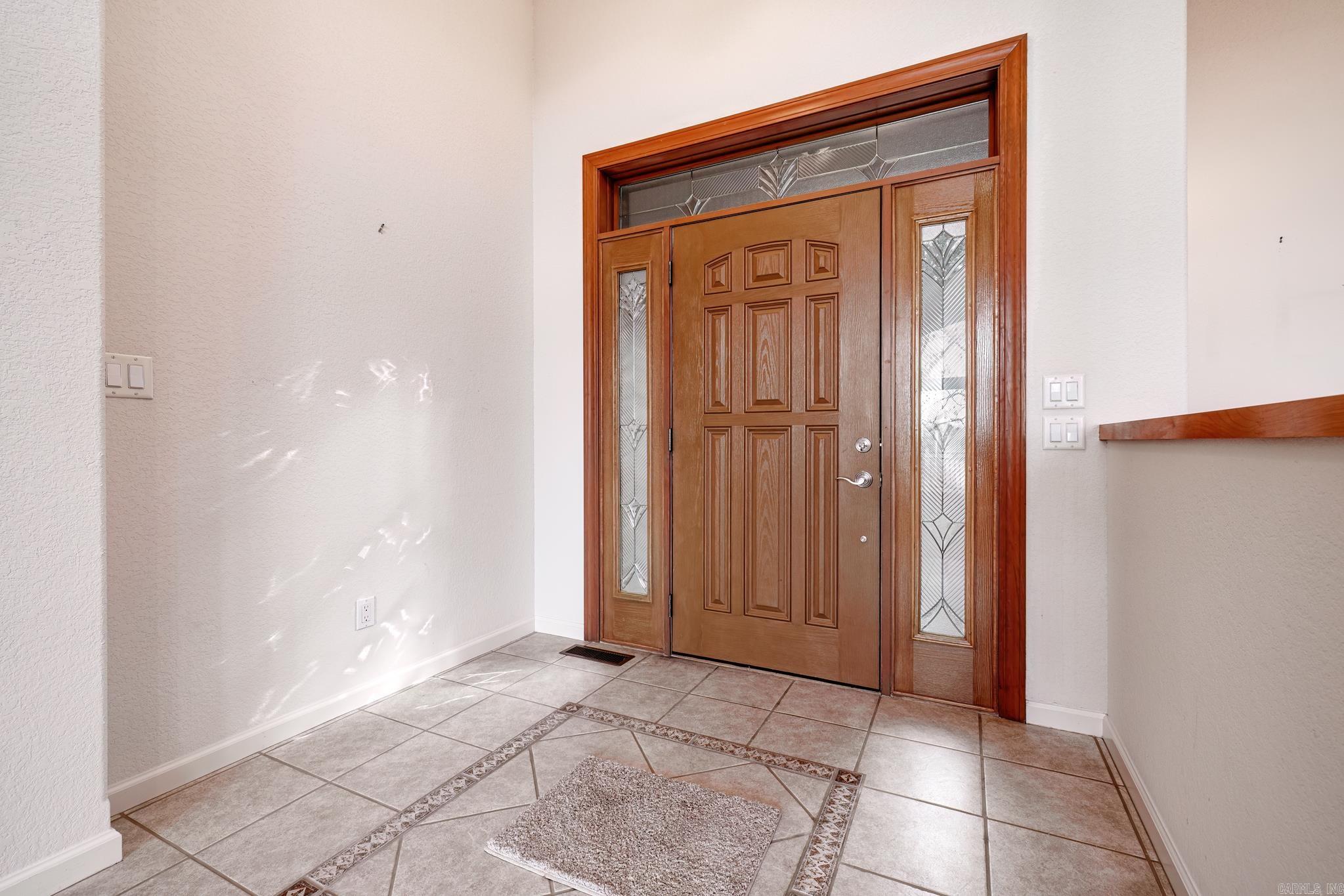 ALTA VISTA - Residential