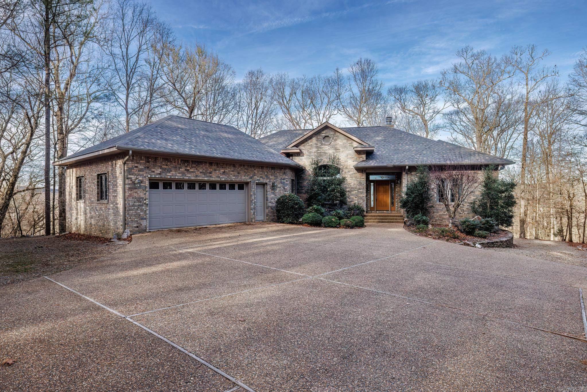 ALTA VISTA - Residential