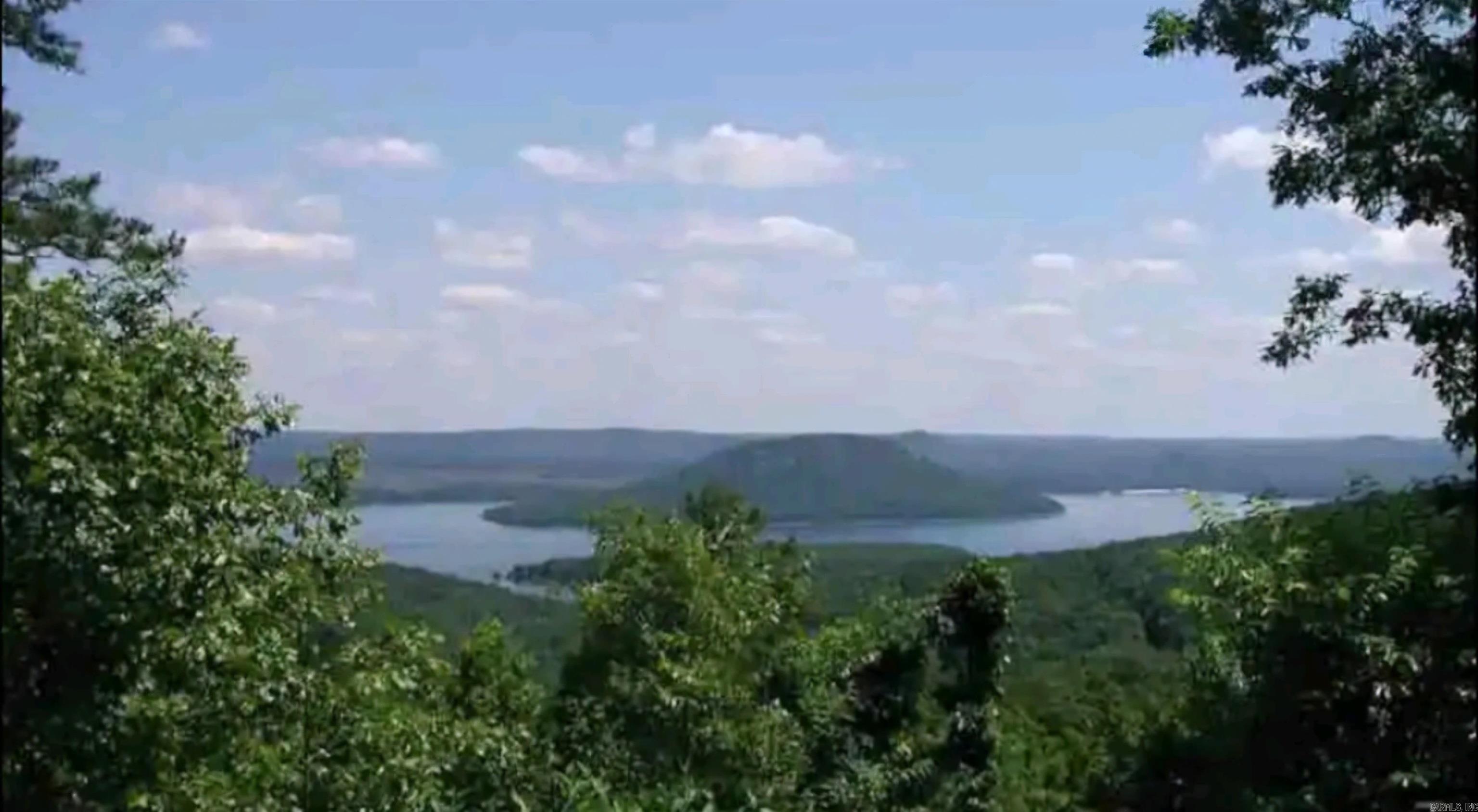 SUMMERHILL PLACE CONDOS - Residential