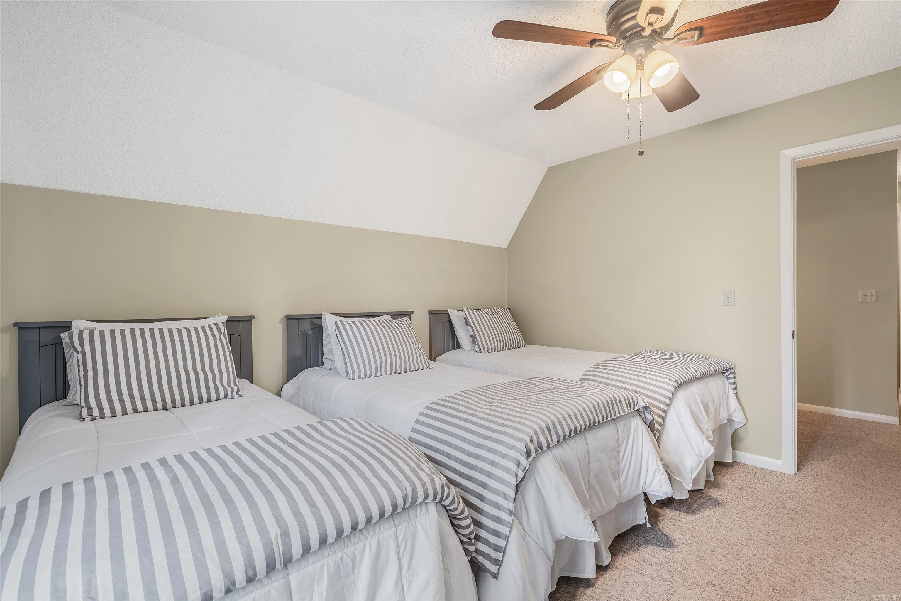 Eden Isle-Ridgewood - Residential