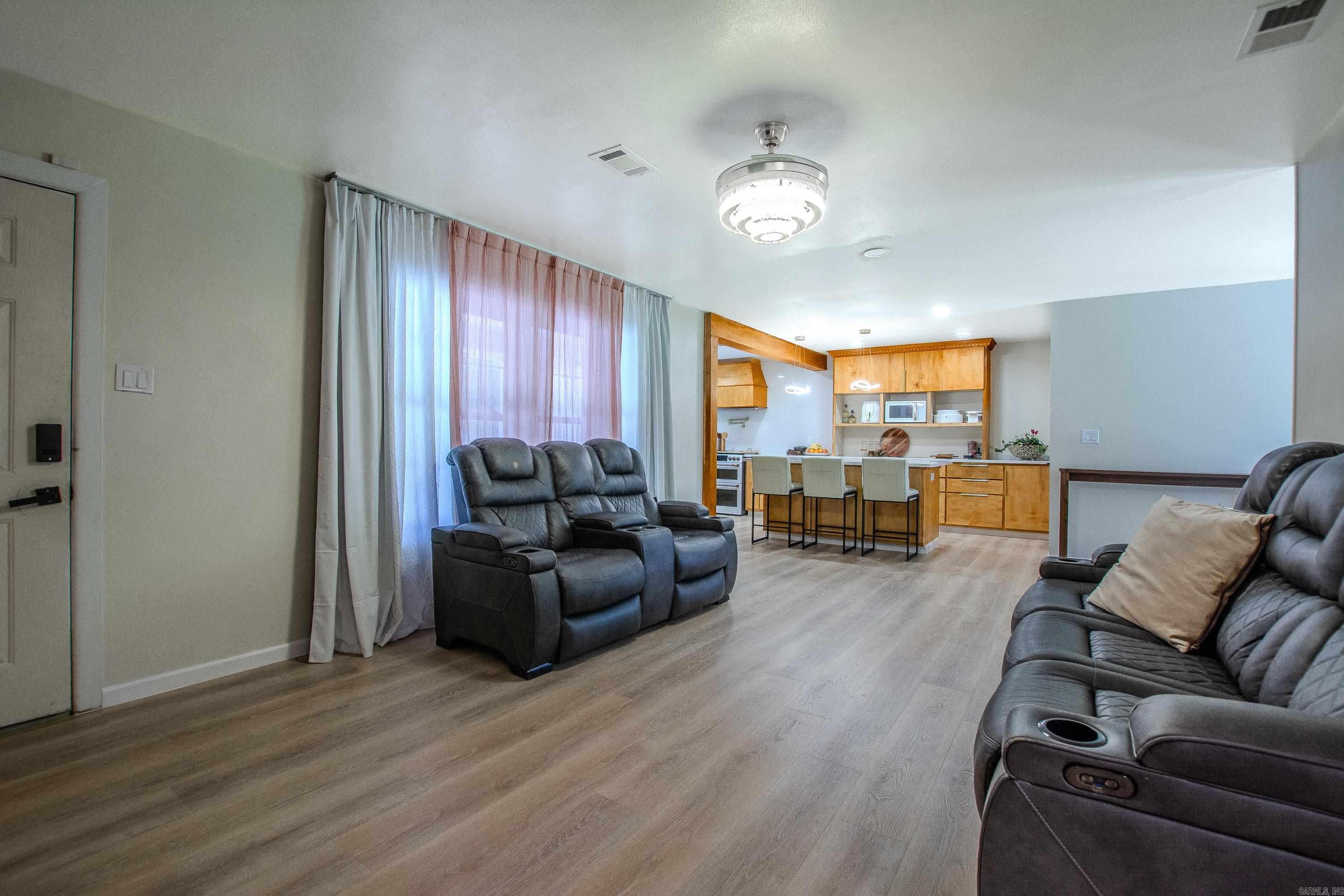 Keaton WW 2nd - Residential