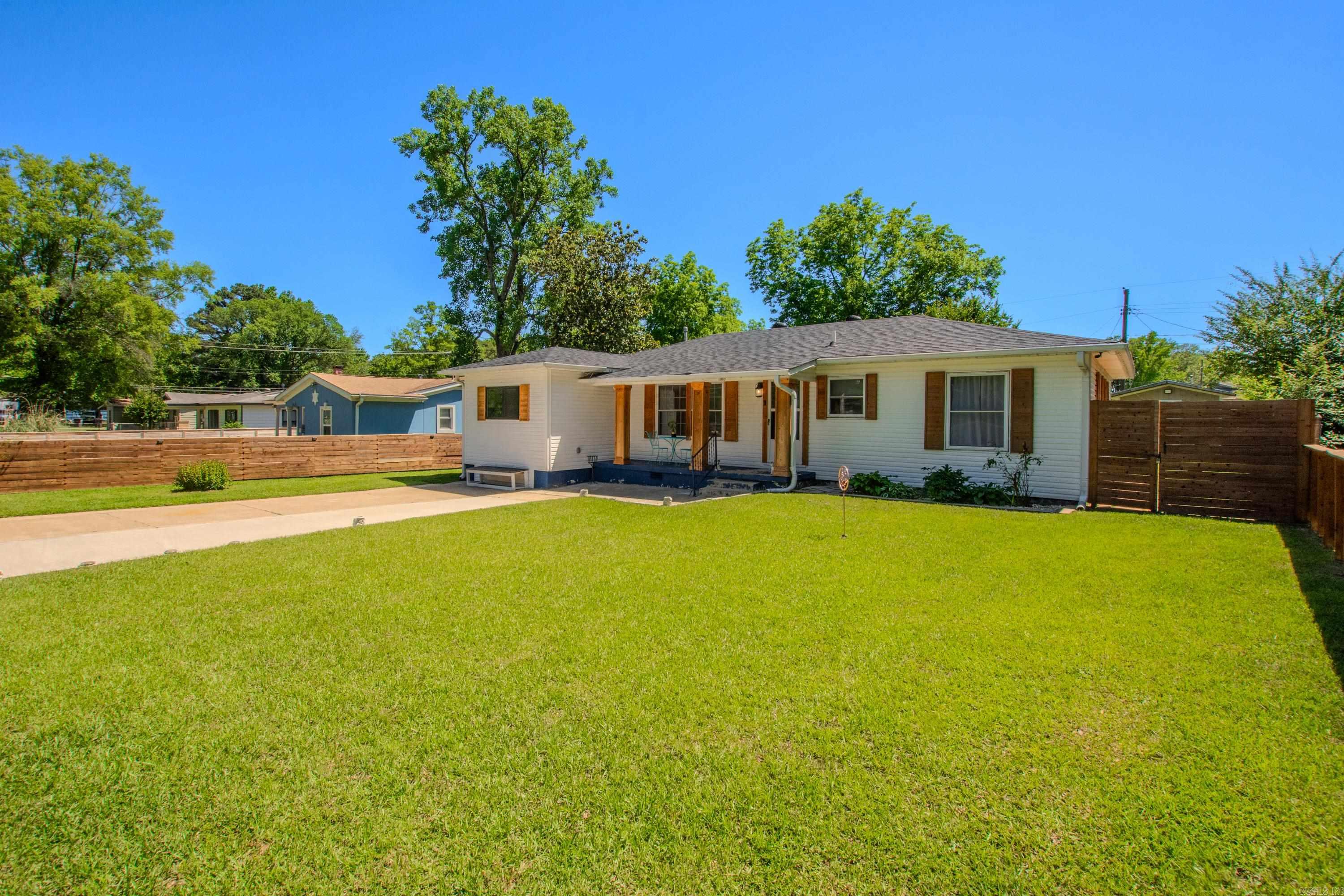 Keaton WW 2nd - Residential