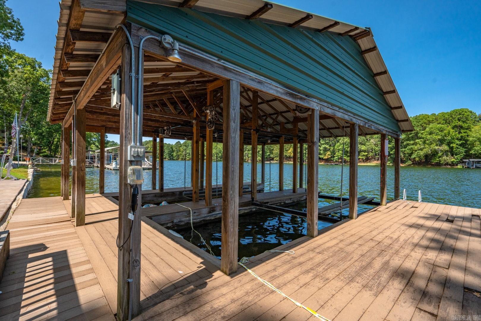 Lake Ridge Estates - Residential