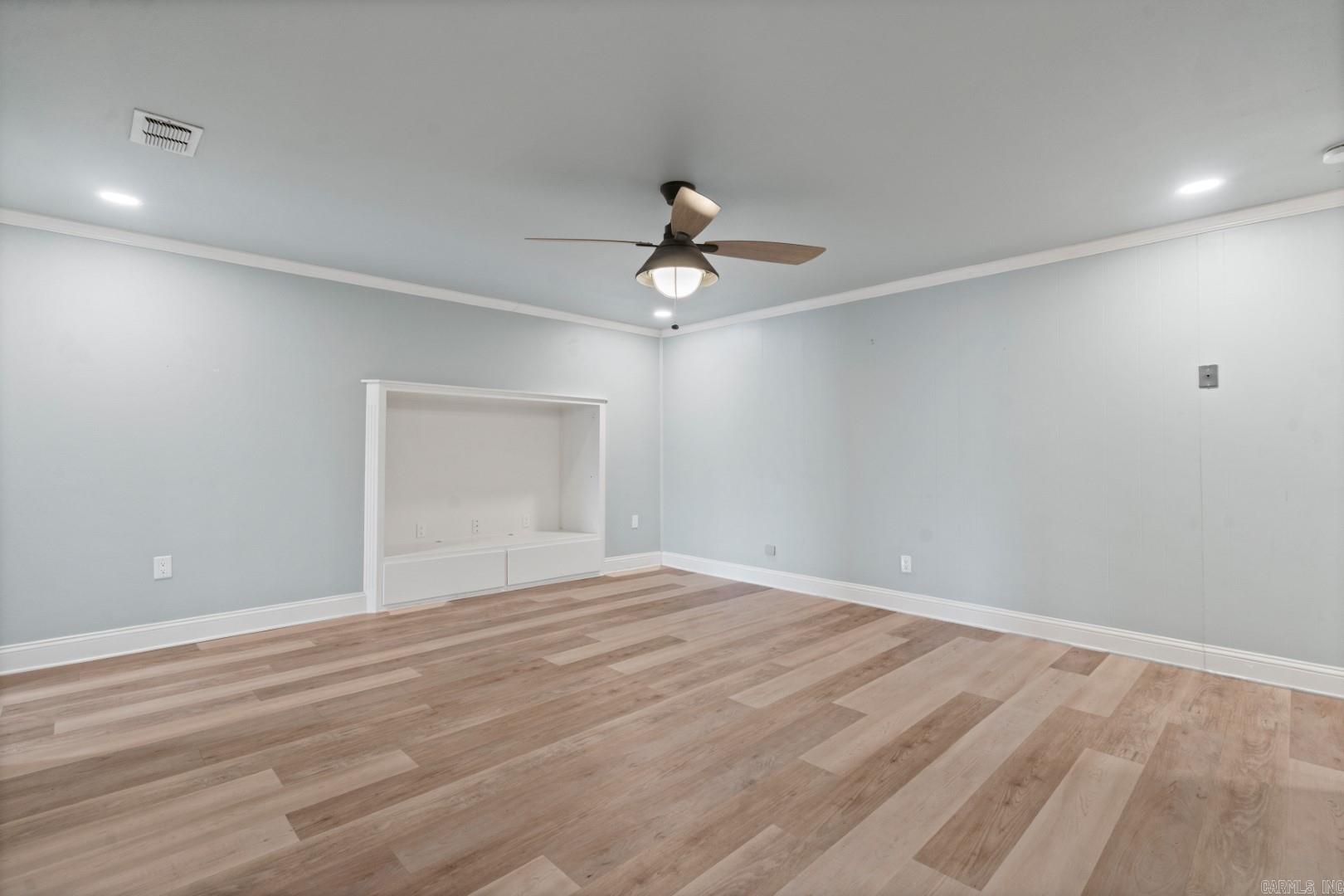 Lake Ridge Estates - Residential