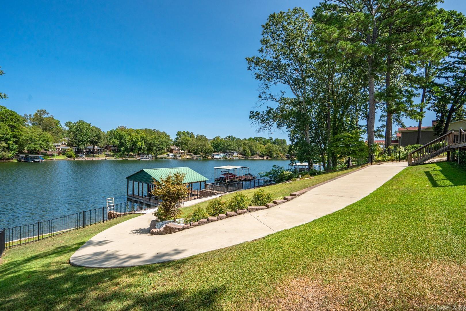 Lake Ridge Estates - Residential