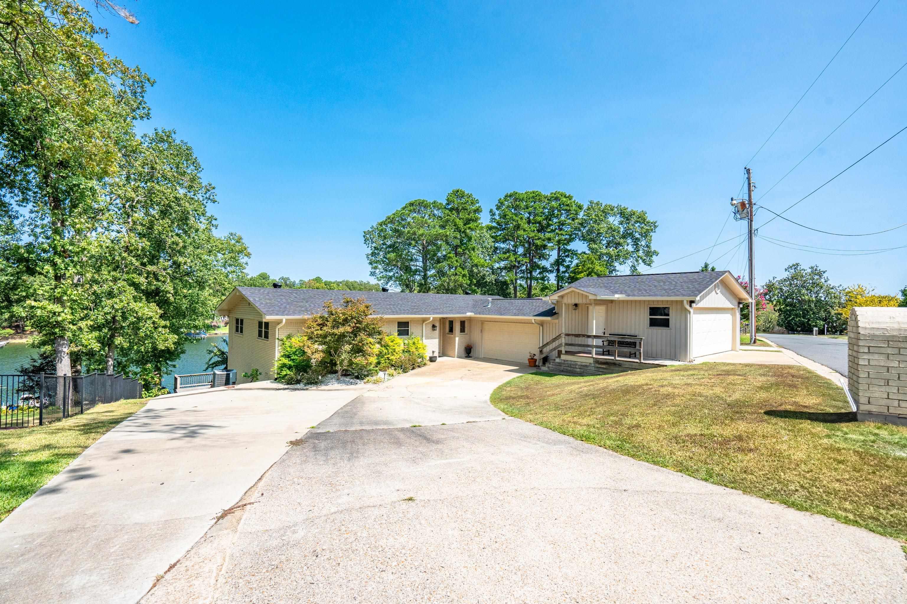 Lake Ridge Estates - Residential