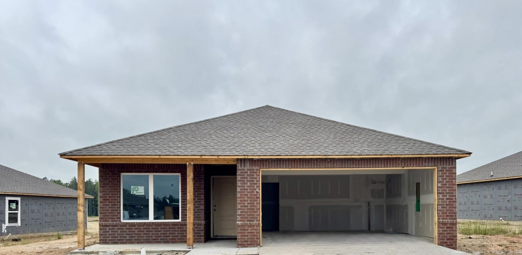 SPRINGLAKE TRAILS - Residential