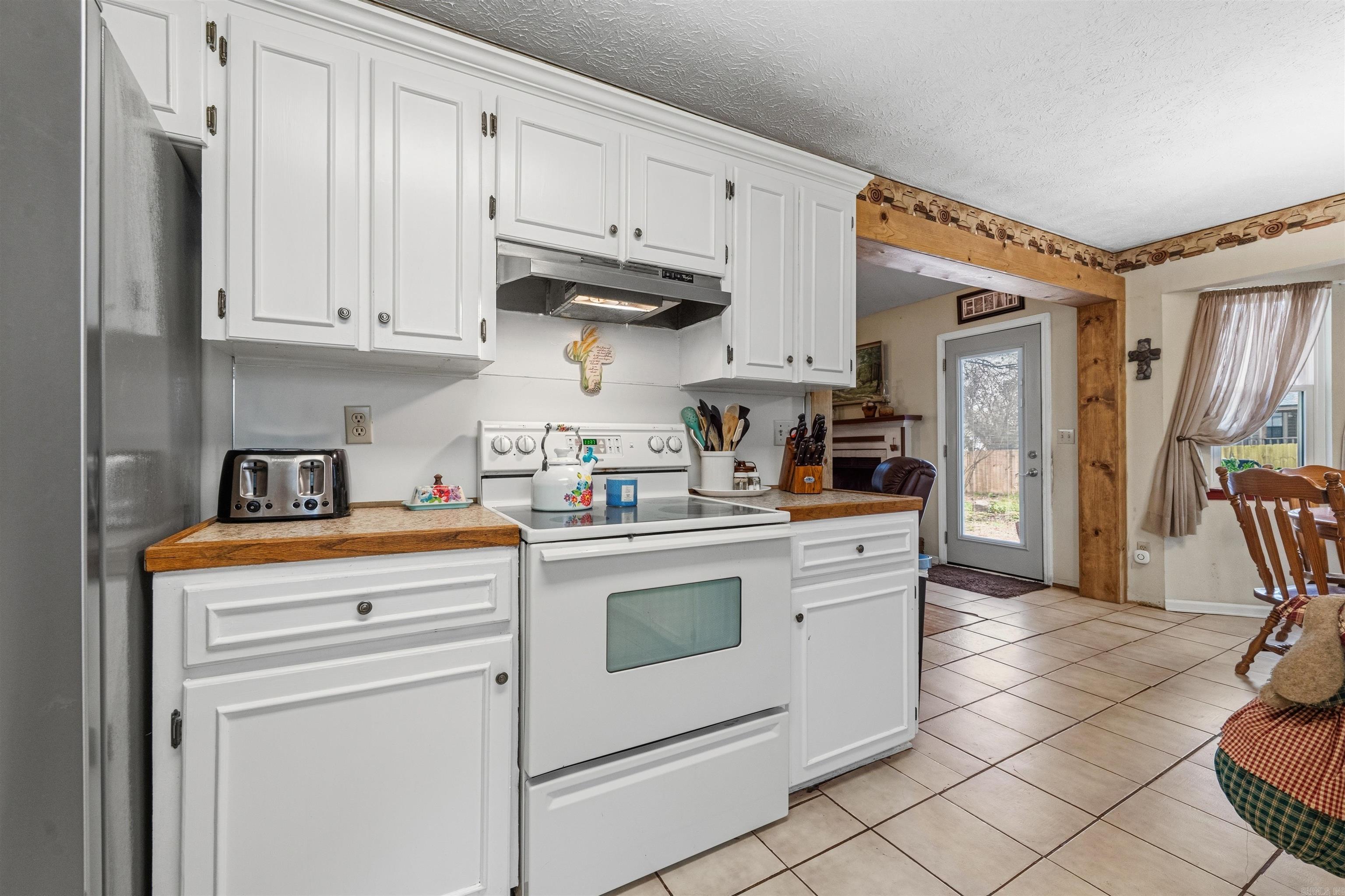 HIGH TIMBERS ADDN - Residential