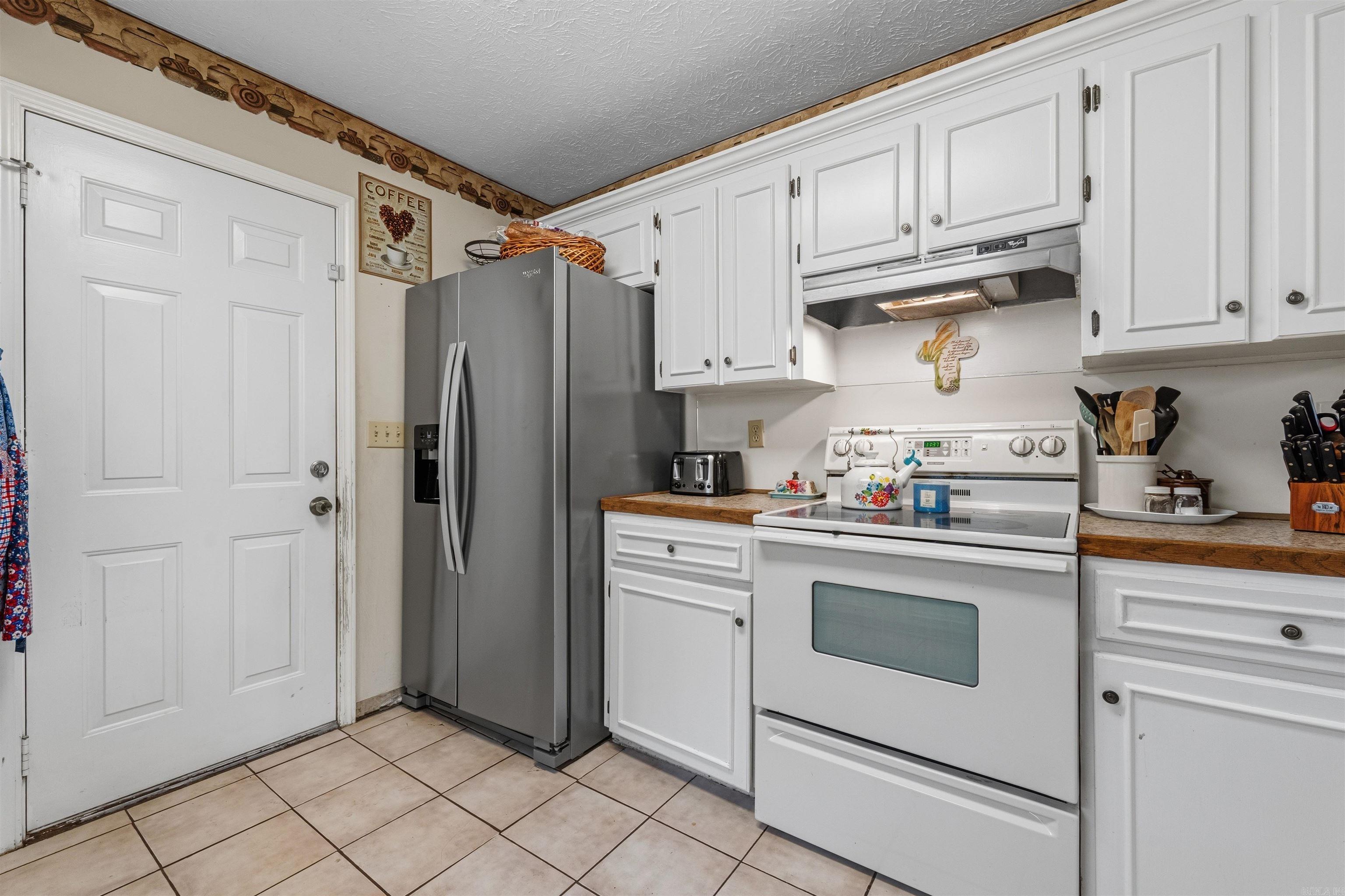 HIGH TIMBERS ADDN - Residential