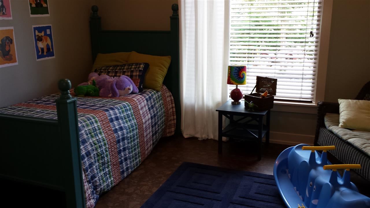 RIVER RIDGE ESTATES - Residential