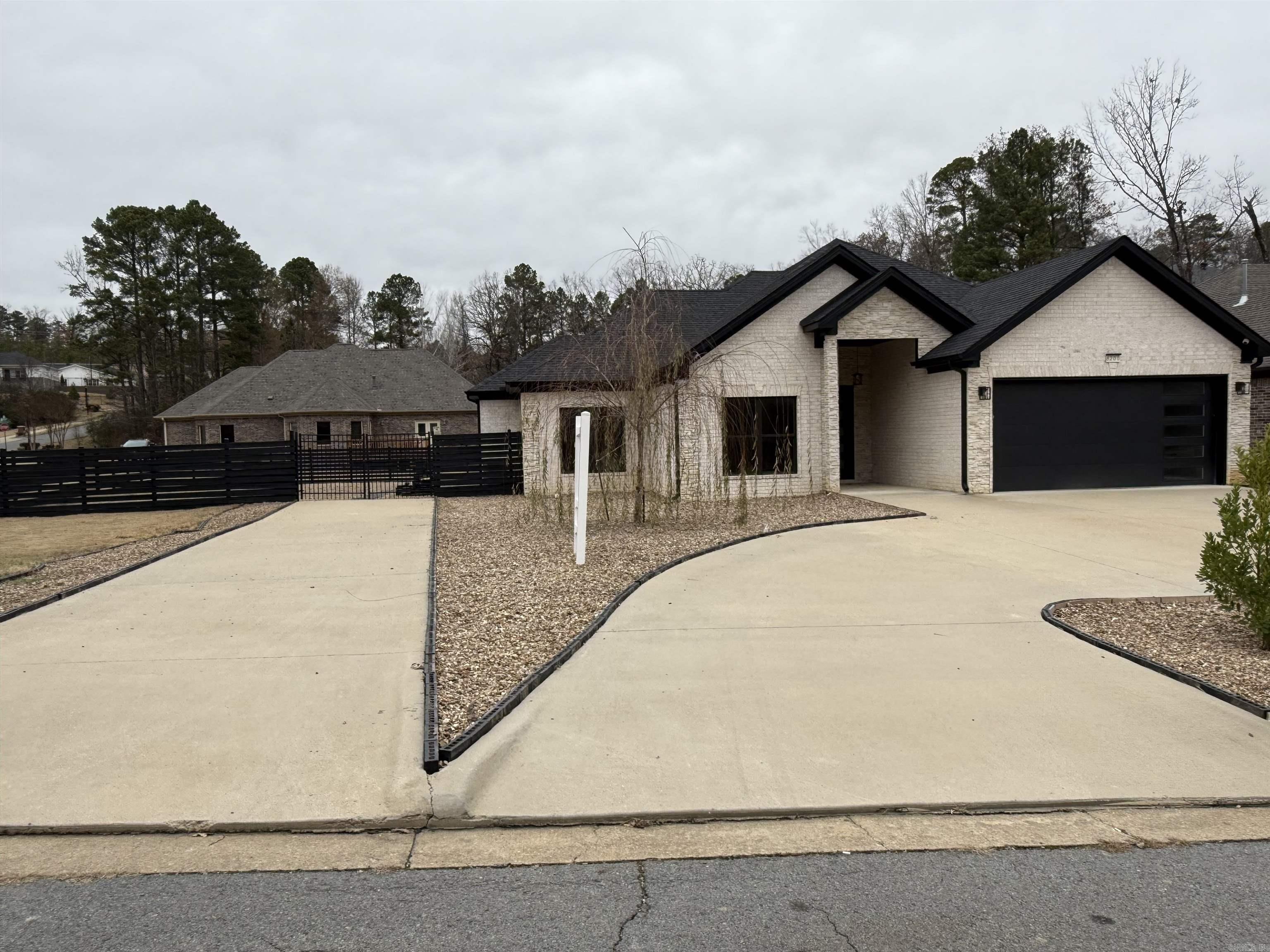 Kanis Village Phase 1 - Residential