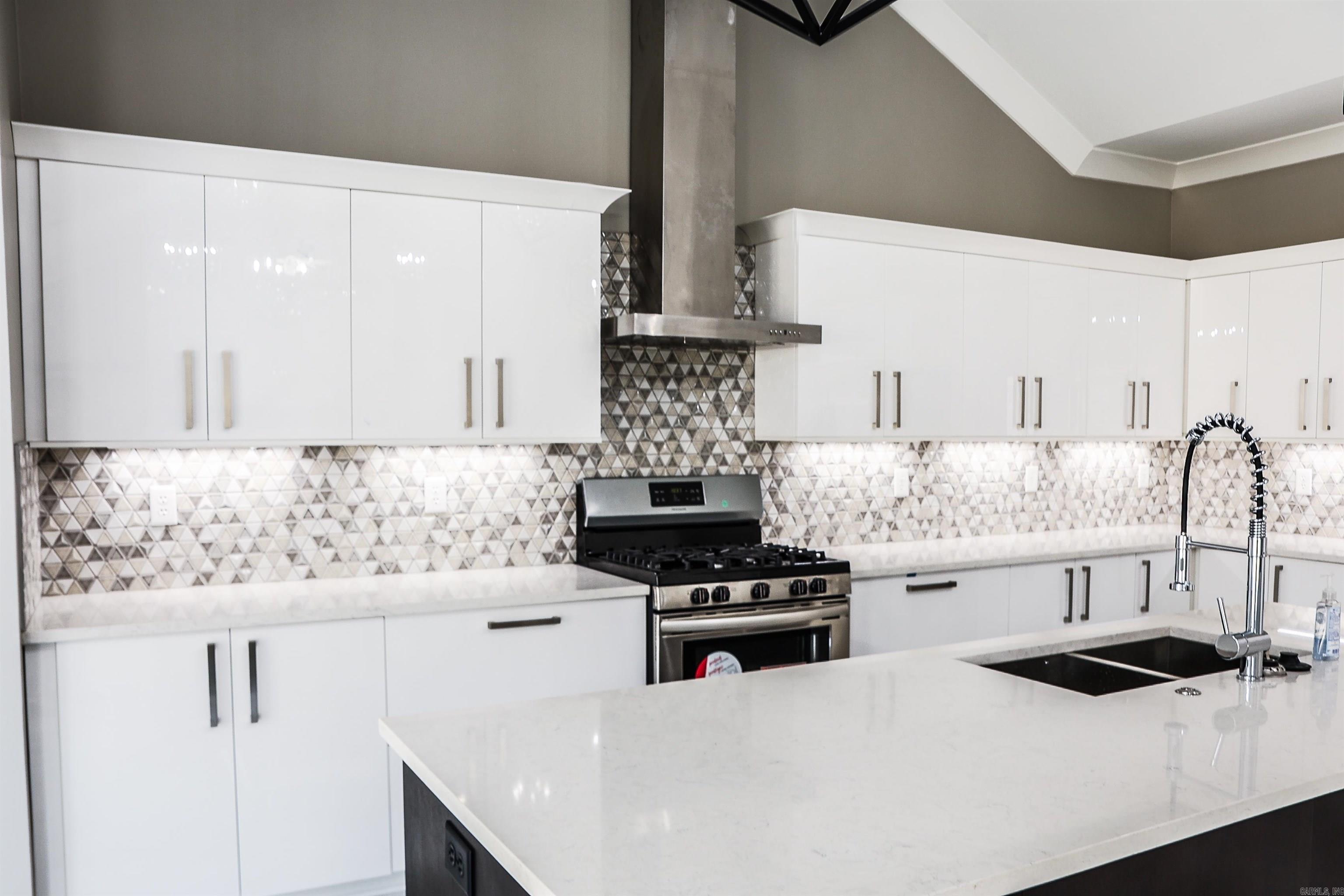 Kanis Village Phase 1 - Residential