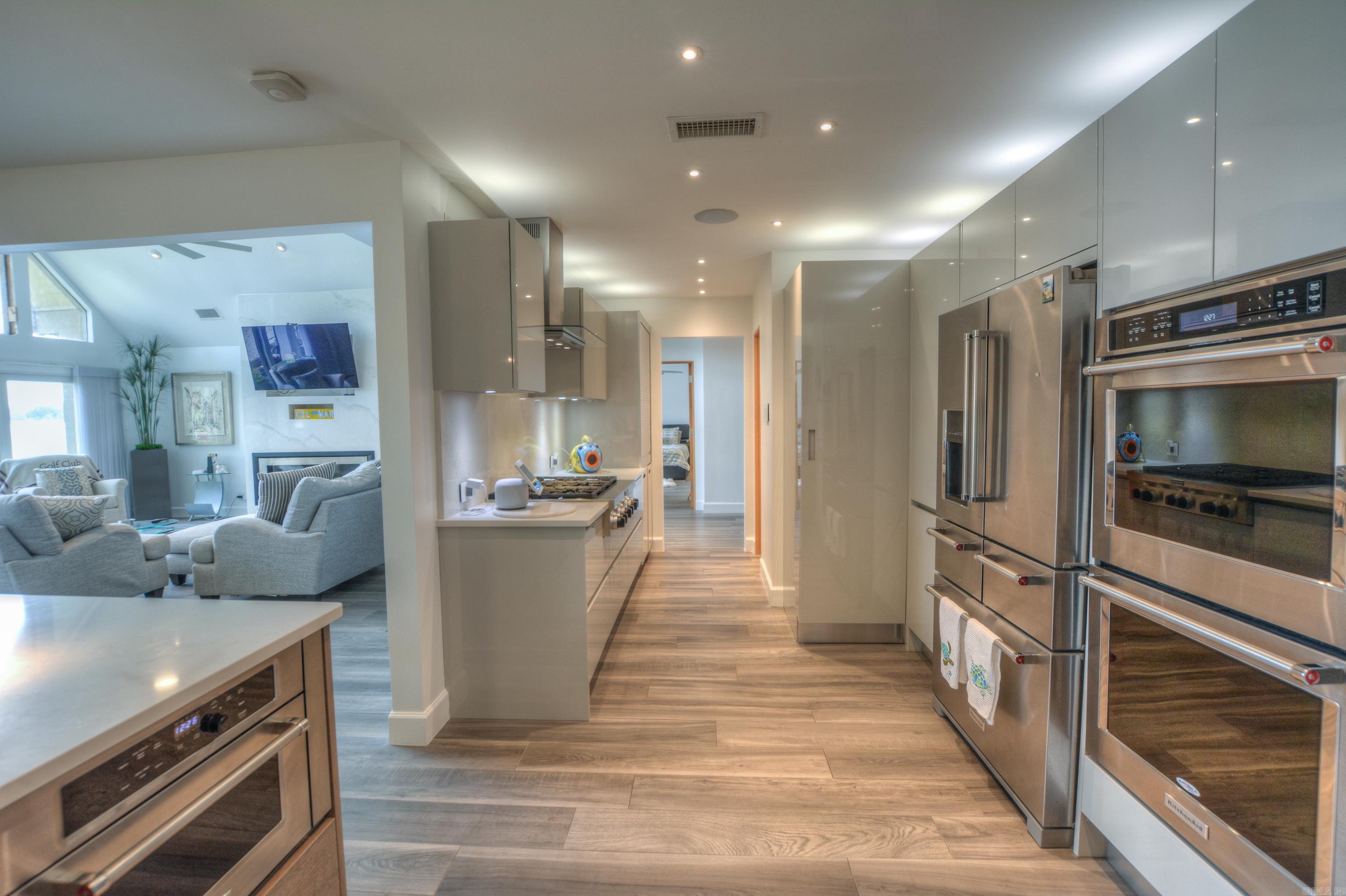 TURTLE BAY AT DRIFTWOOD POINT - Residential