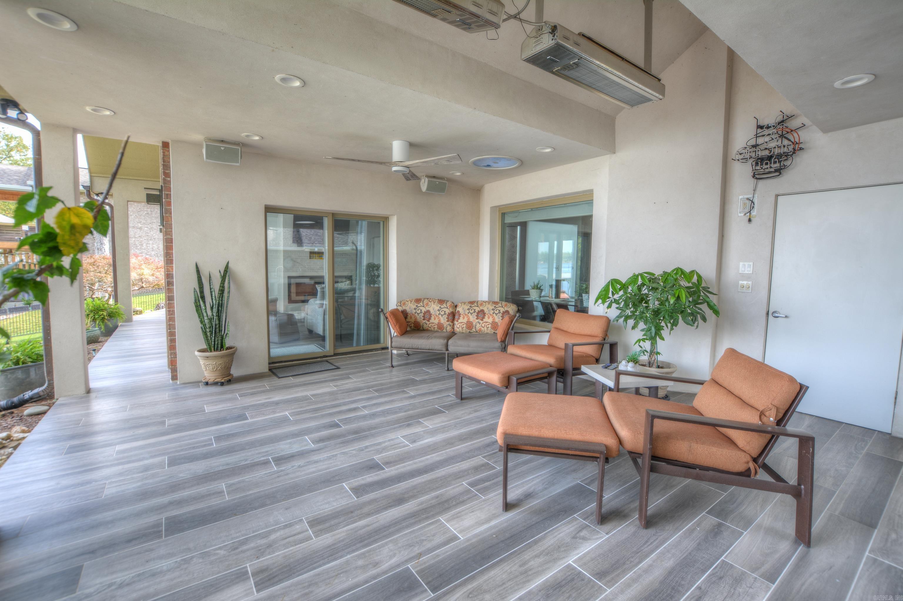 TURTLE BAY AT DRIFTWOOD POINT - Residential