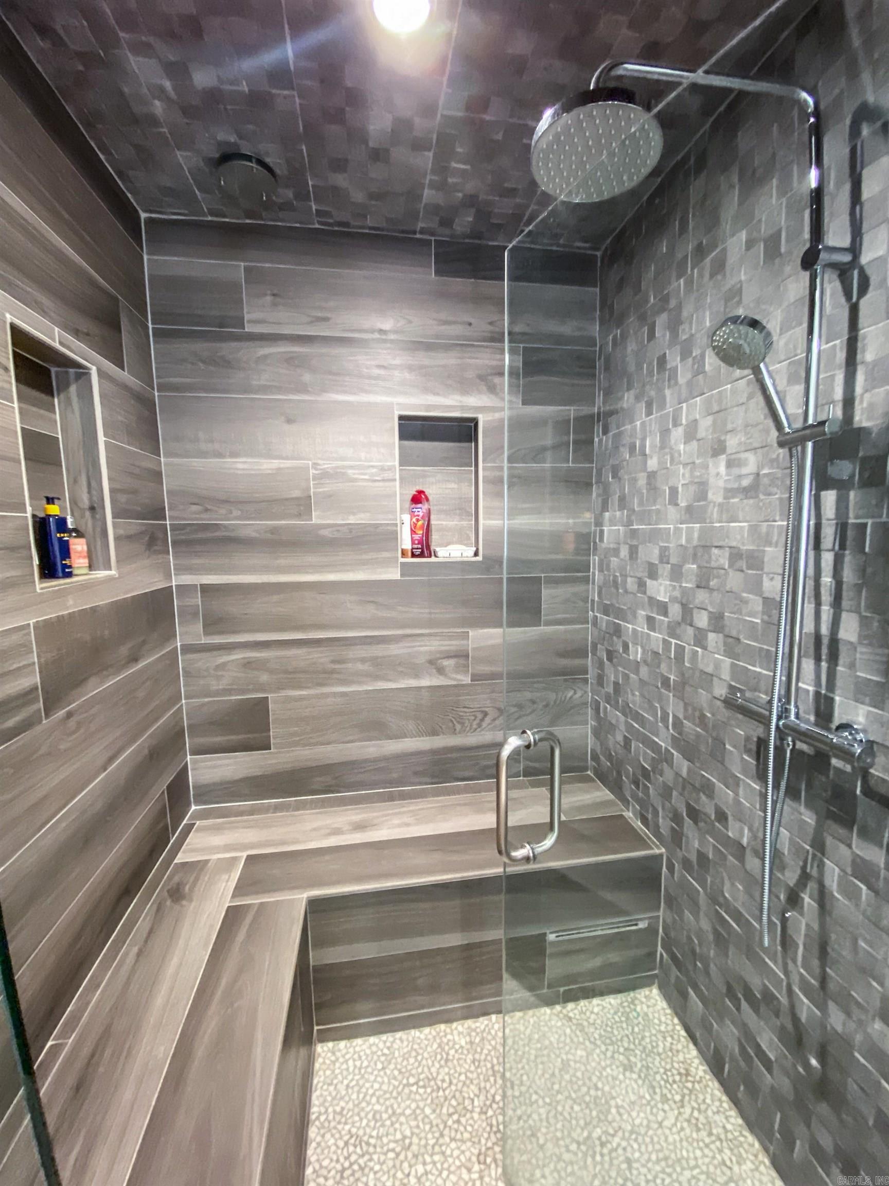 TURTLE BAY AT DRIFTWOOD POINT - Residential