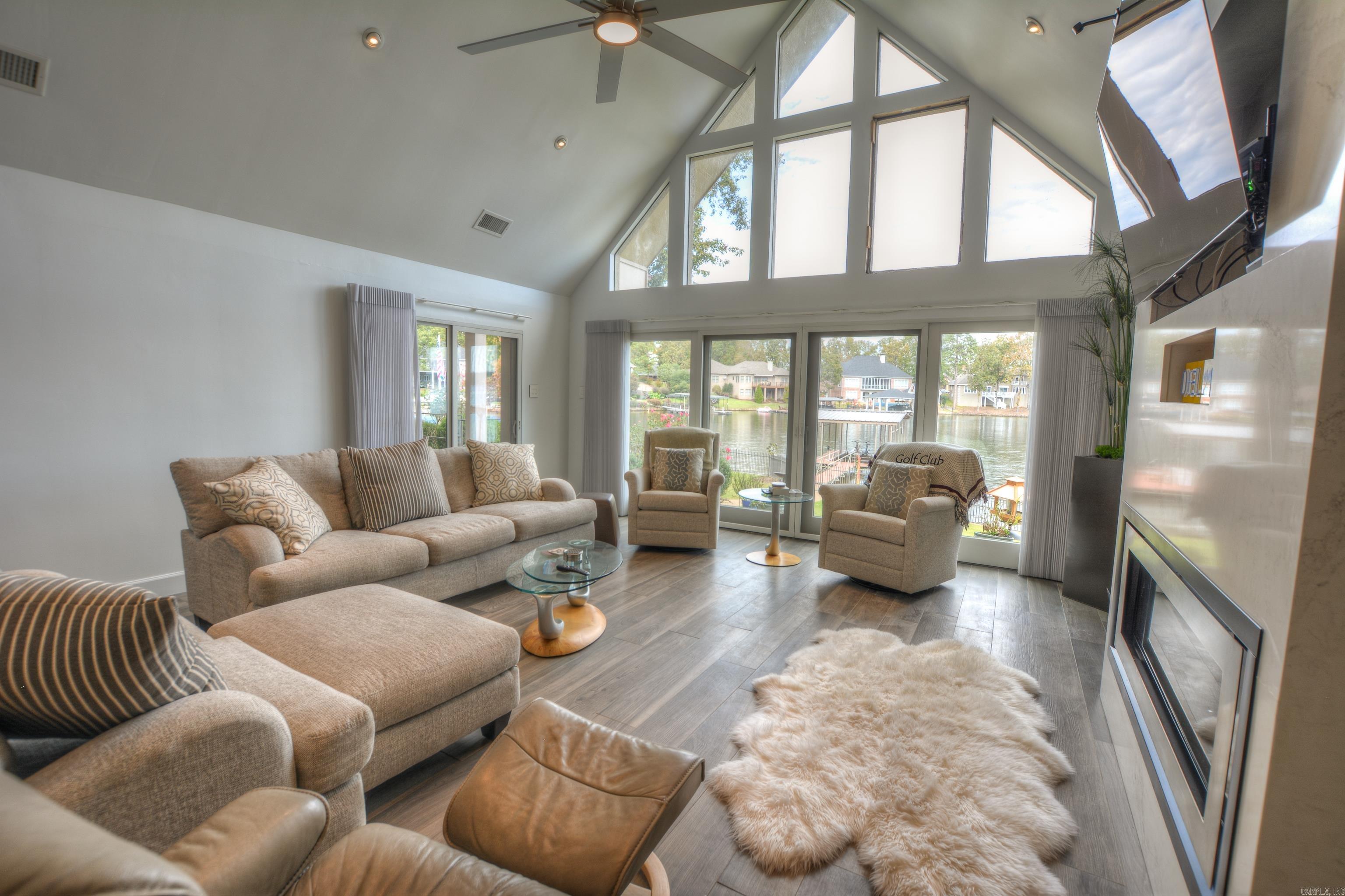 TURTLE BAY AT DRIFTWOOD POINT - Residential