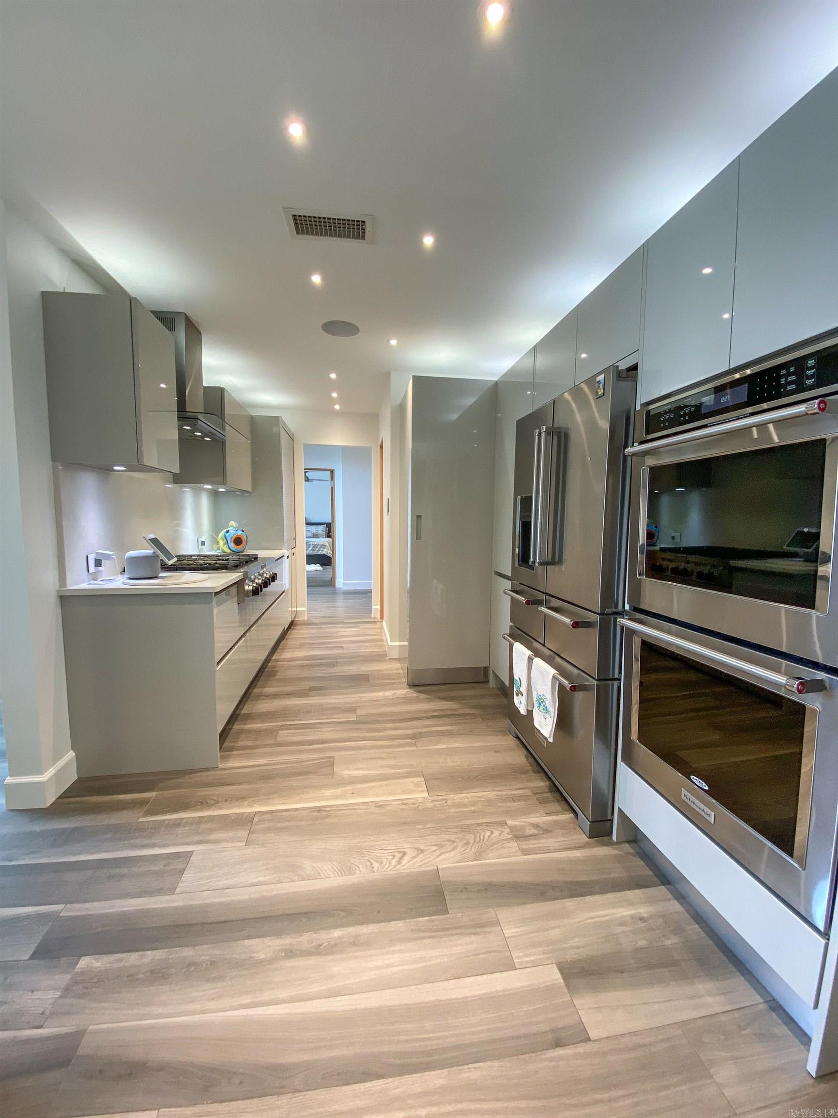 TURTLE BAY AT DRIFTWOOD POINT - Residential