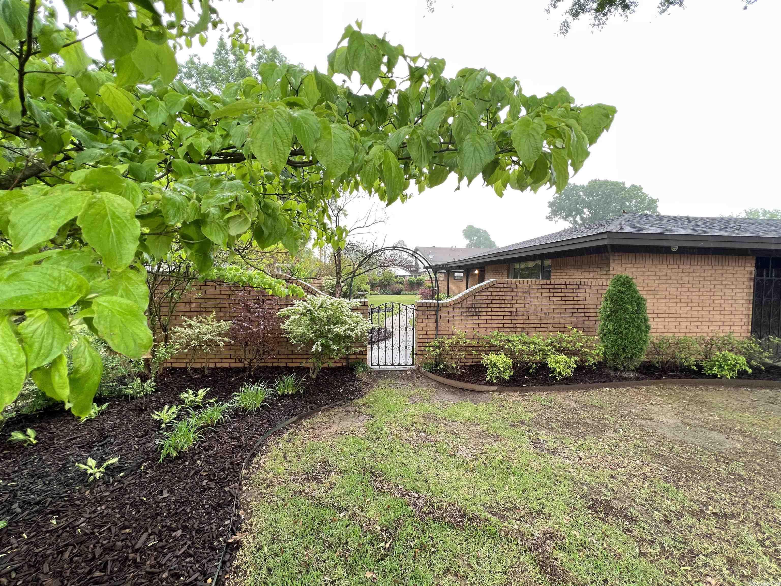 PARK HILL - Residential