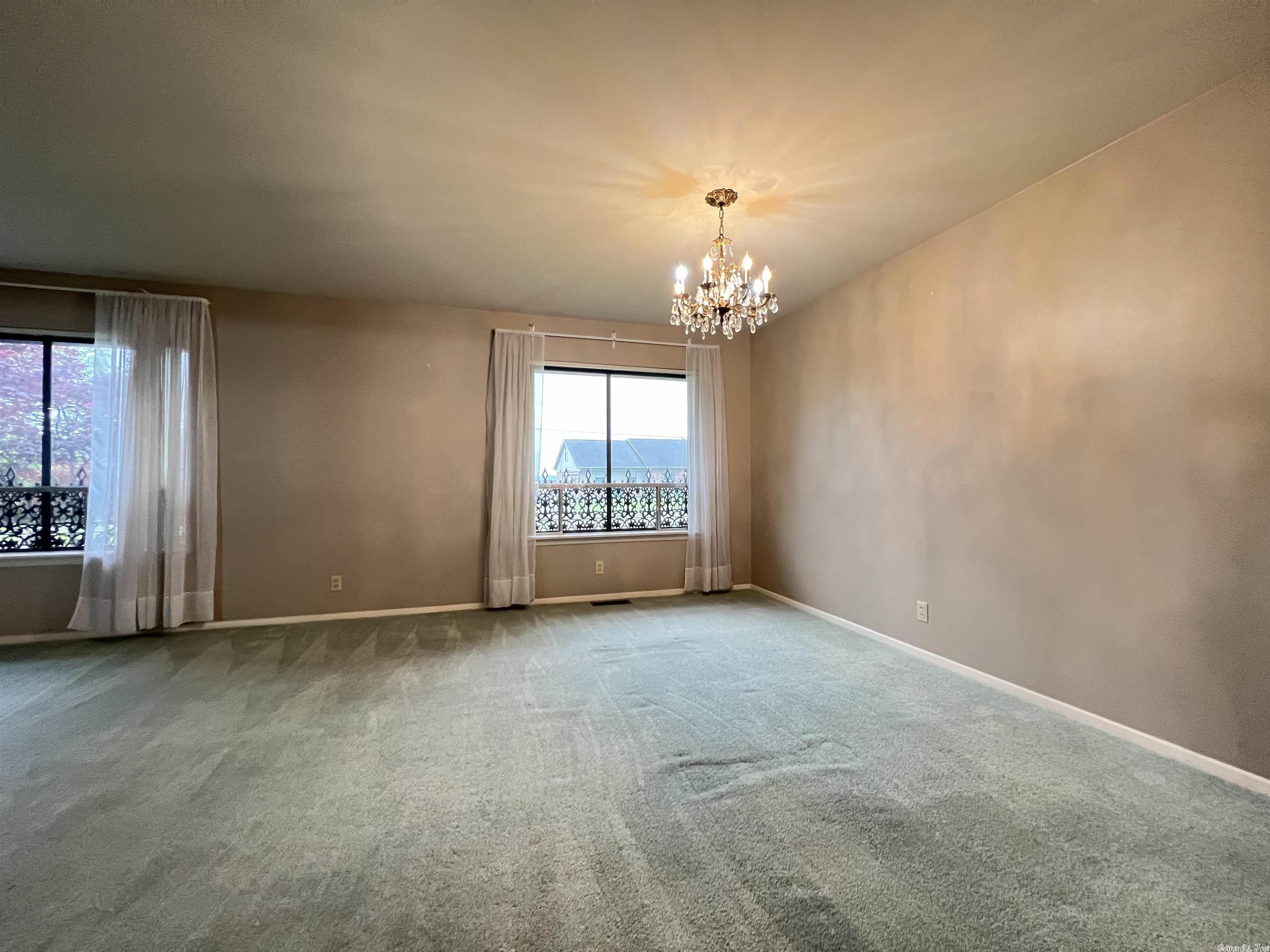 PARK HILL - Residential